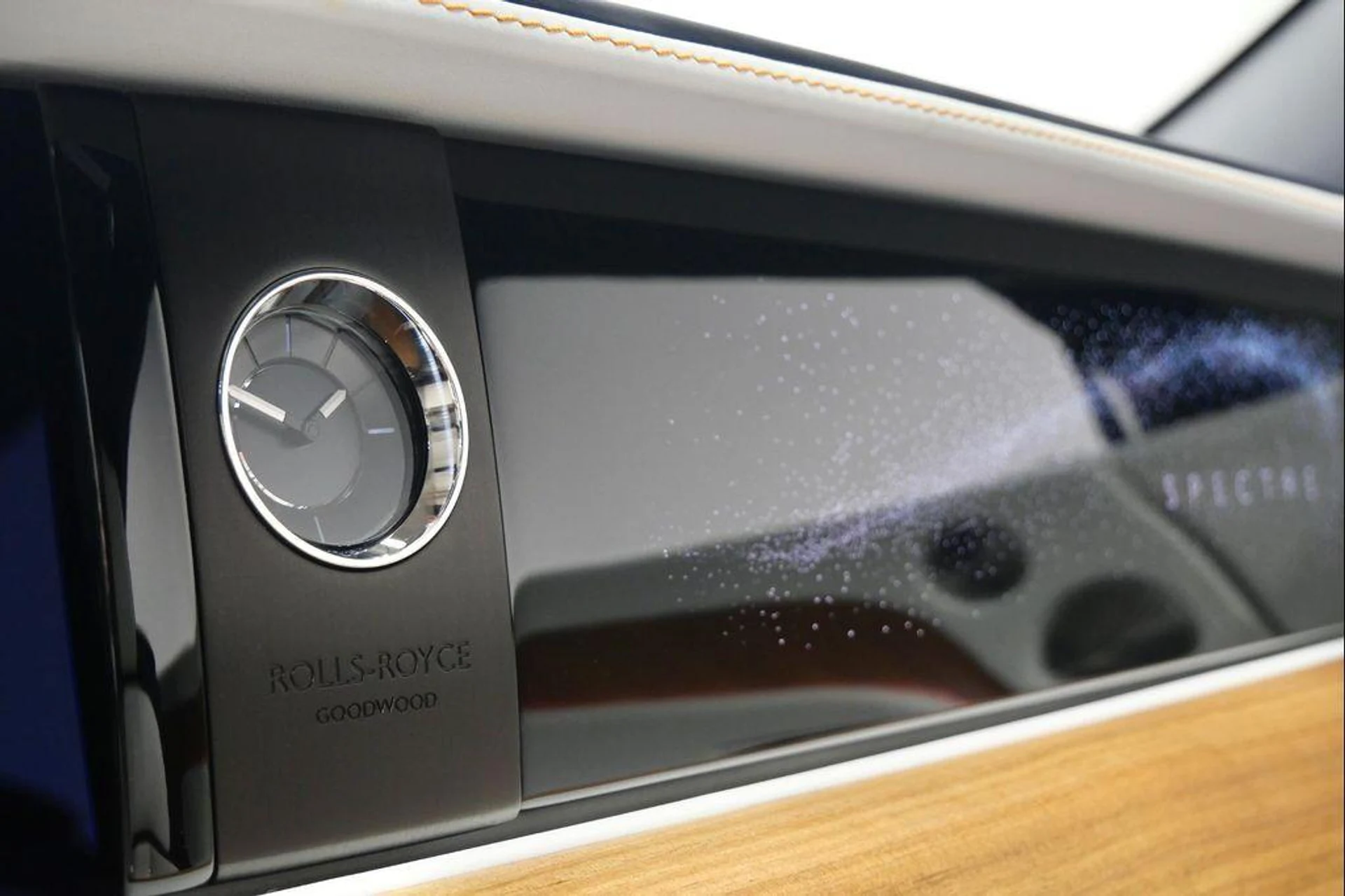 mph029_2829279276_e_Mhp_YK_Edu1_Z_Bfu_X_Qdg_Nhze_EZU_5657b48863