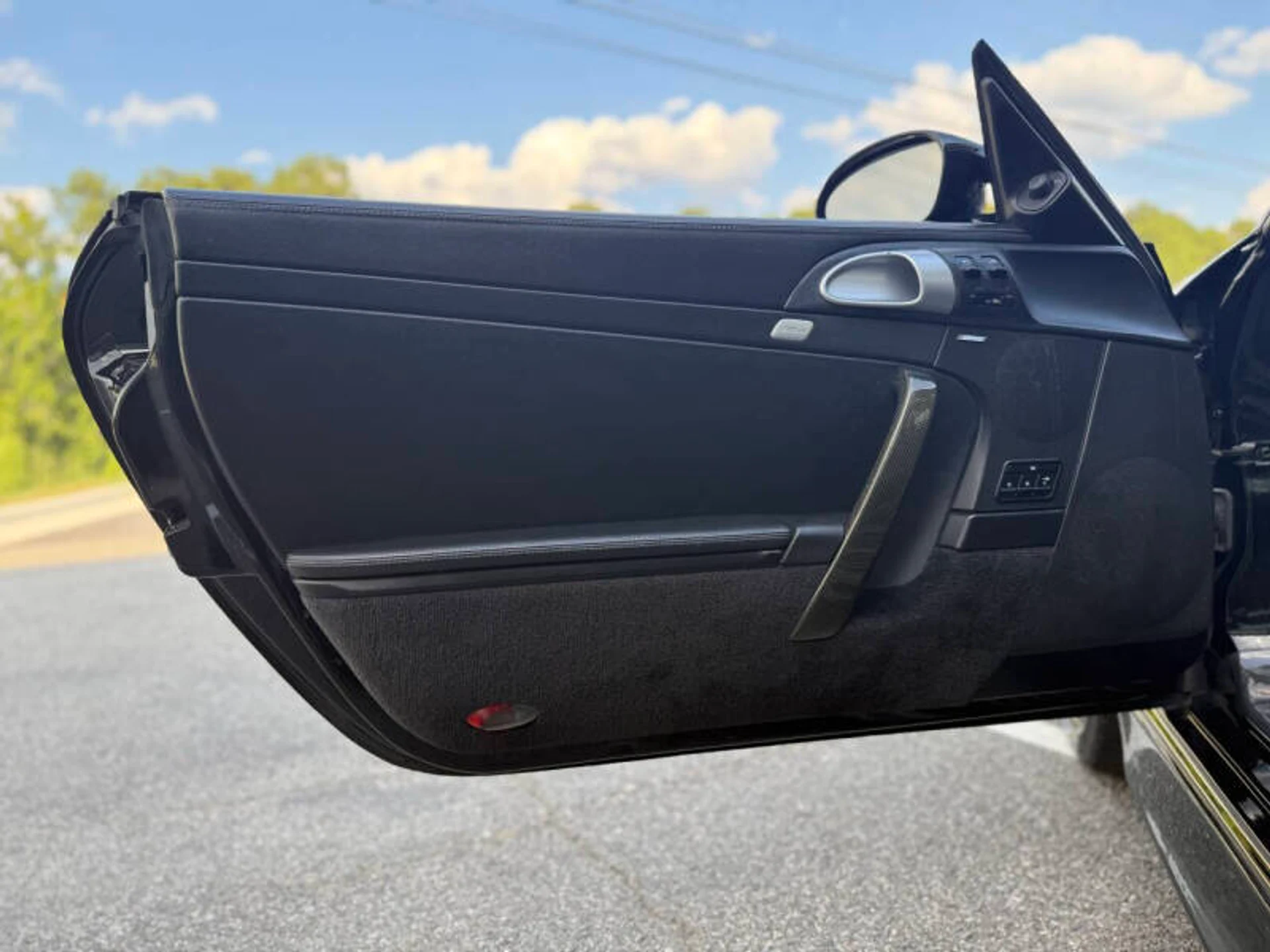 mph029_2829757576_2008_porsche_911_turbo_awd_2dr_convertible_b7167017a4