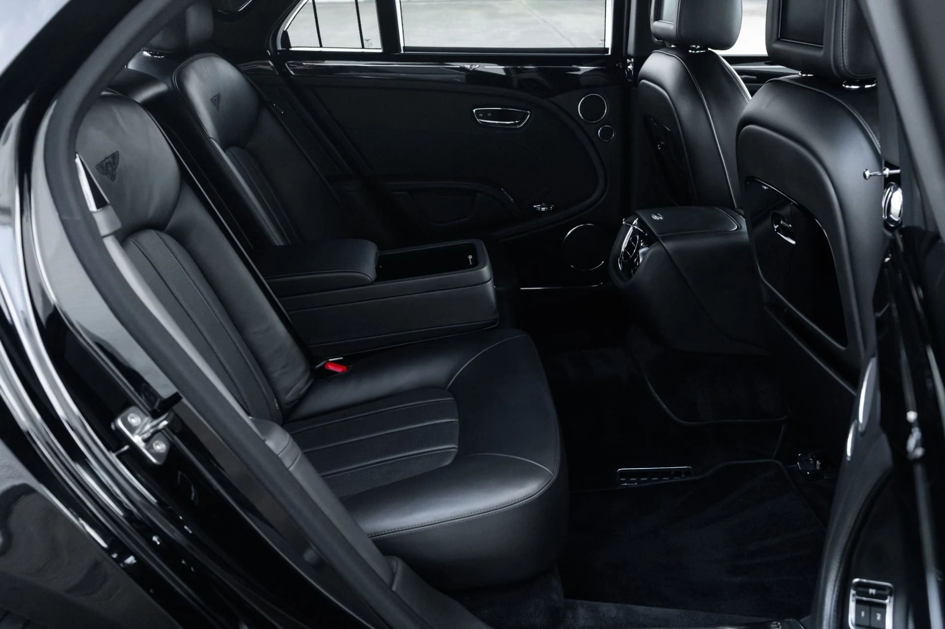 mph029_2834311515_Used_2015_Bentley_Mulsanne_1763677193_56141863f2