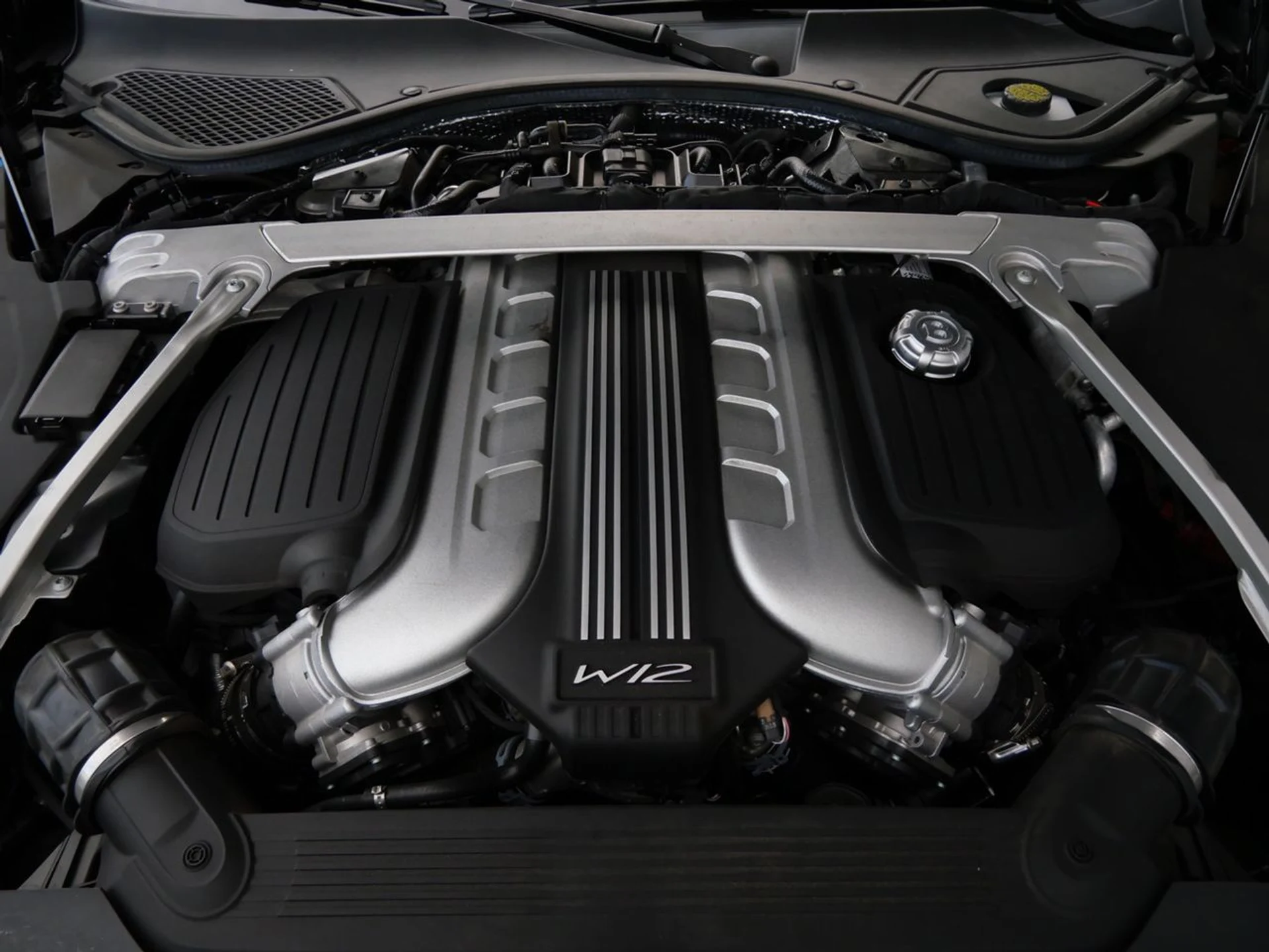 mph029_2840199160_70f993109347ade900d4ff15fd6f8c0dx_43816ee35b