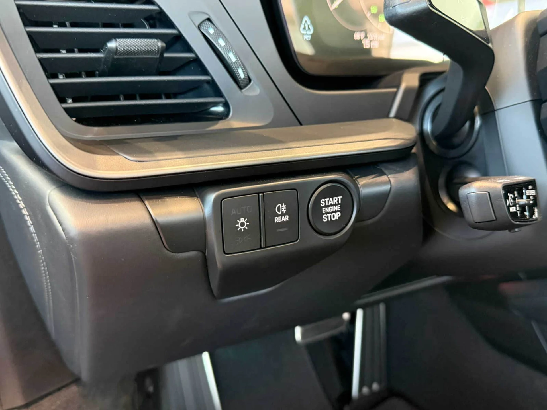 mph029_2843204653_3451bedaeb0f29752e19e3d5a435ebedx_33fcb1b3b1