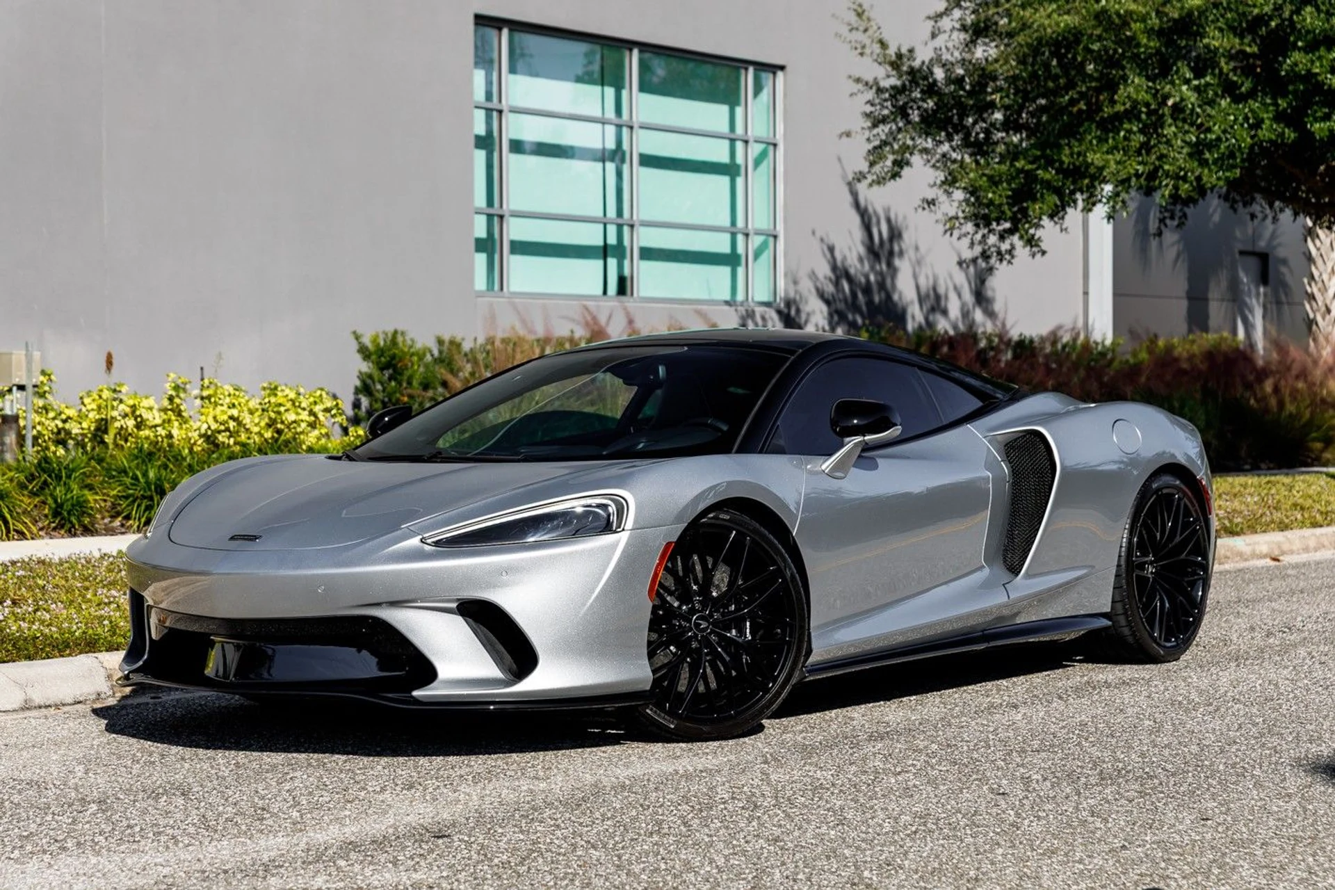 mph029_2844769952_137_p30_l_3b5b5cfd03