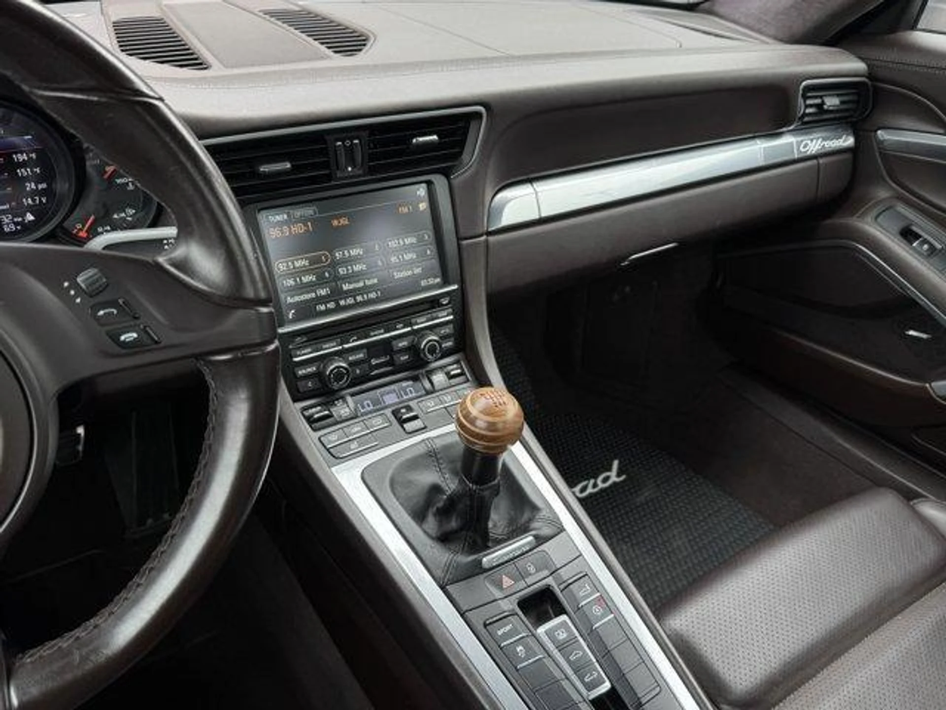 mph029_2845839630_eip_J9ri_Ne_A7_Dihcam_Fenn_T16_kw_16f303f00f