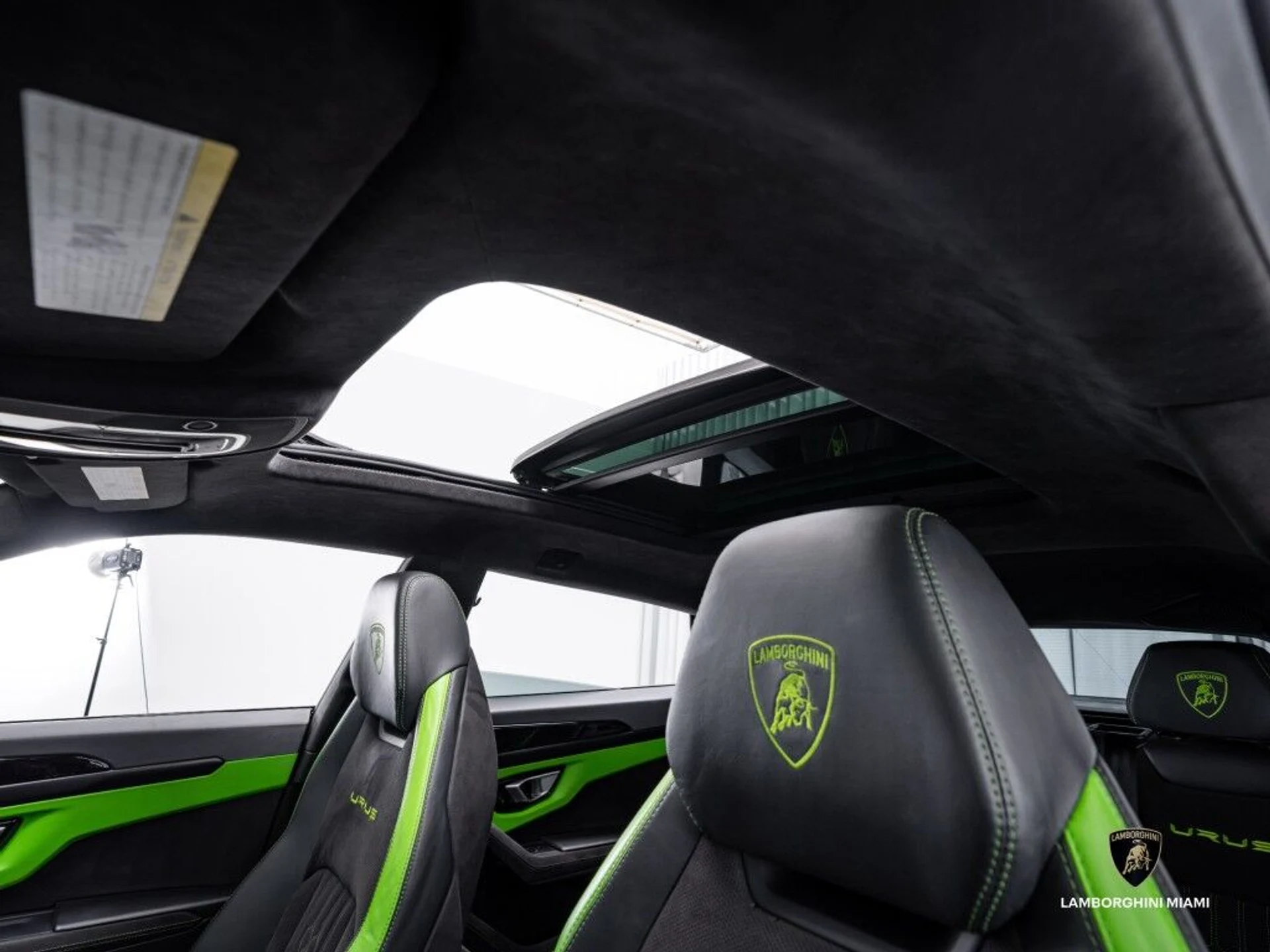 mph029_2866124418_ad597072a5153d82bae086c7569ca7a3_1522736f4e