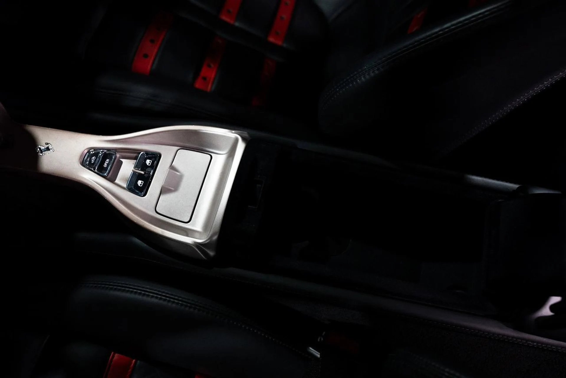 mph029_2872271054_ebb043d5a99c48ee75fc498c15a88488_0b24e5d353