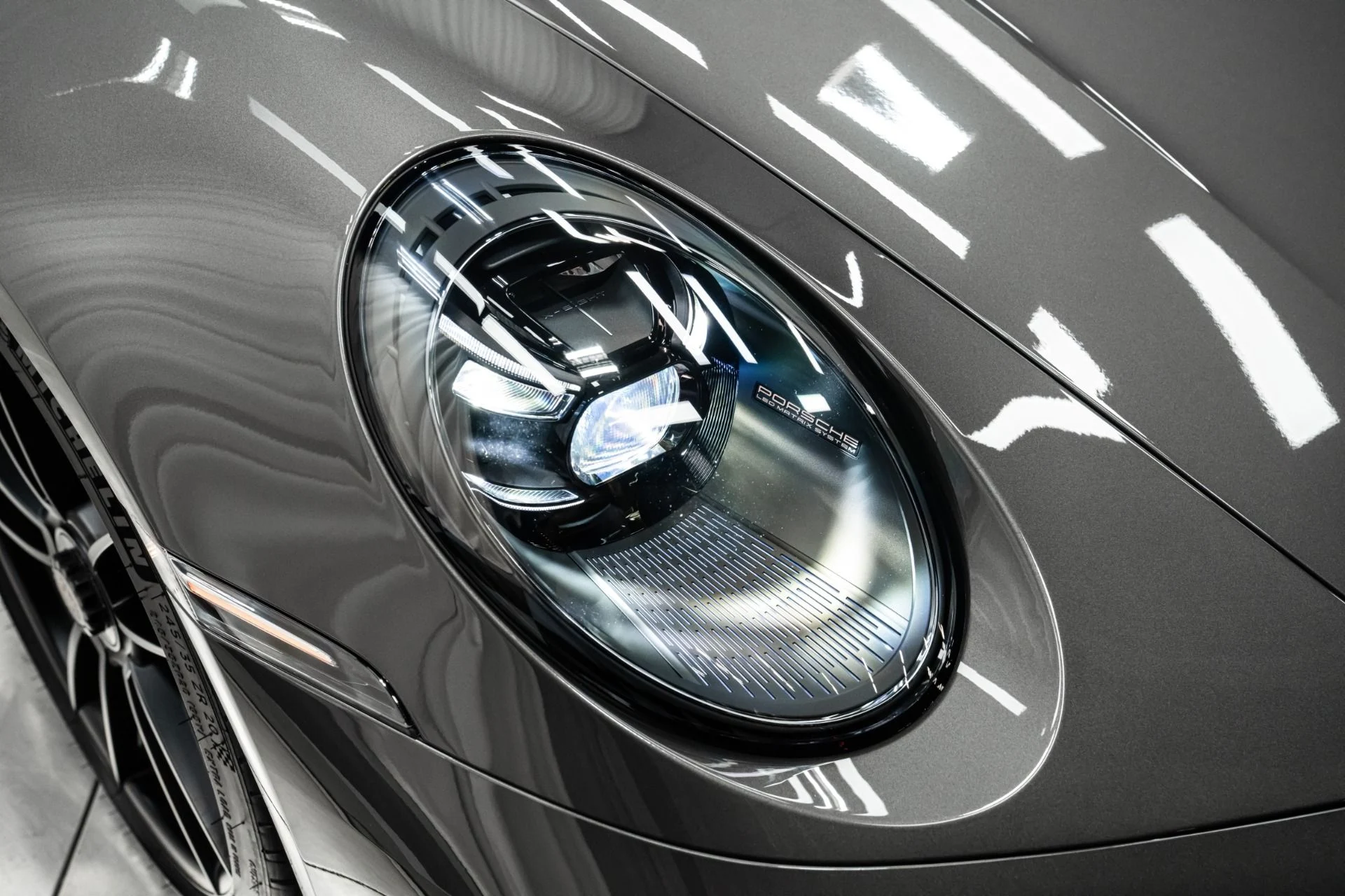 mph029_2888800787_Used_2023_Porsche_911_Carrera_GTS_Cabriolet_1762199803_732b2c55e1