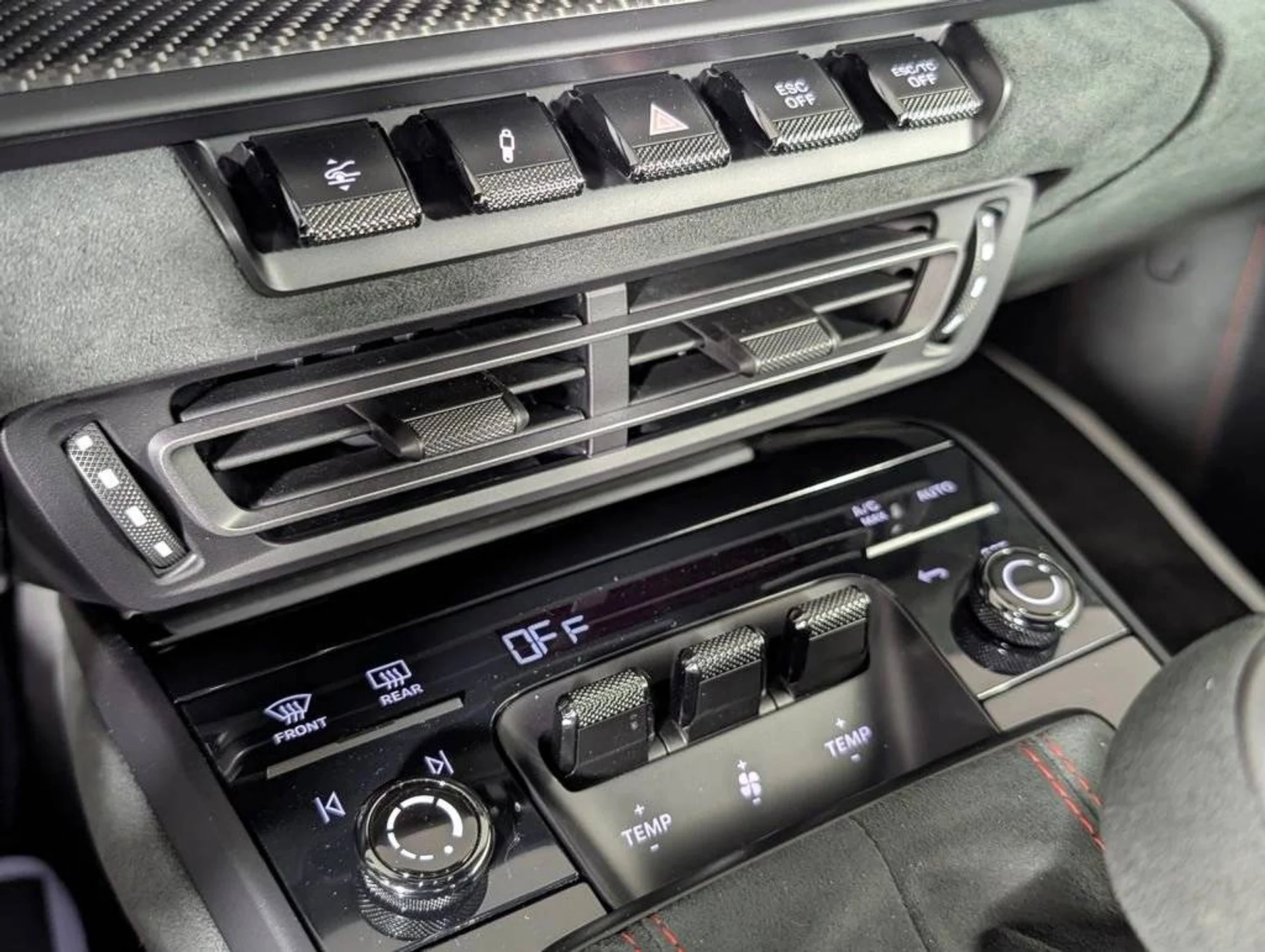 mph029_2889344490_1280_259fe4ae15