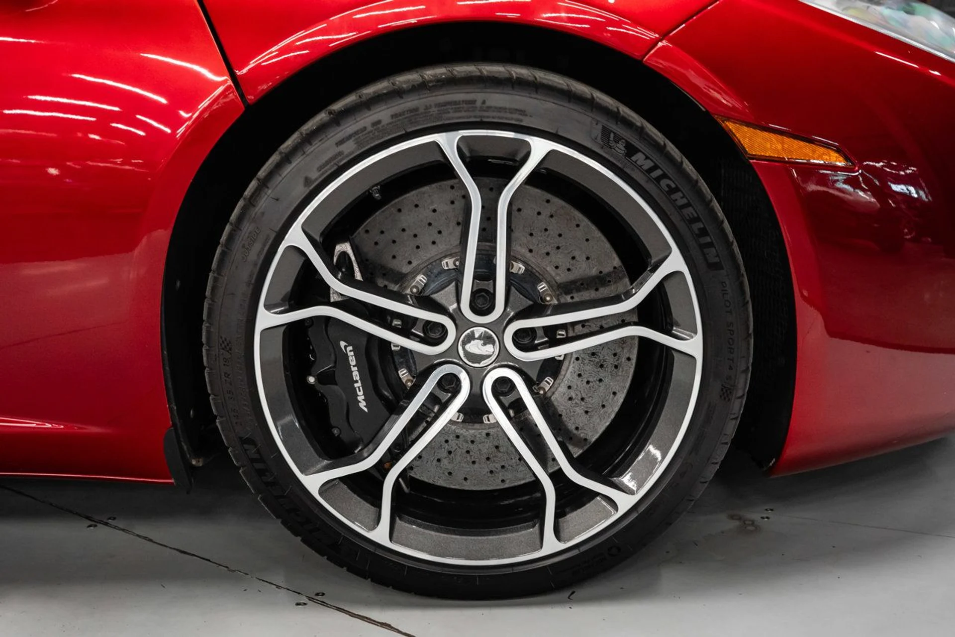 mph029_289027572_mclaren_mp4_12c_2014_7e739c586e