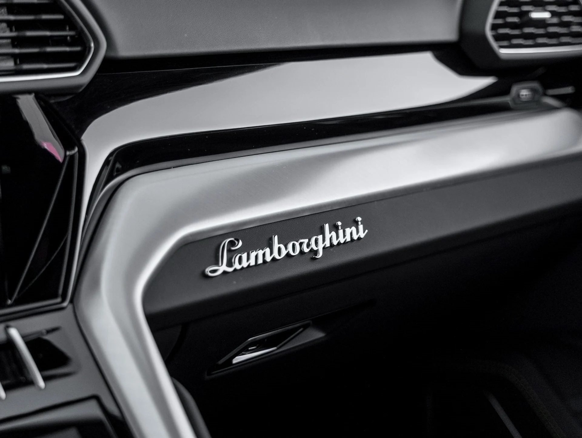 mph029_2897347635_30_bf520d97b3