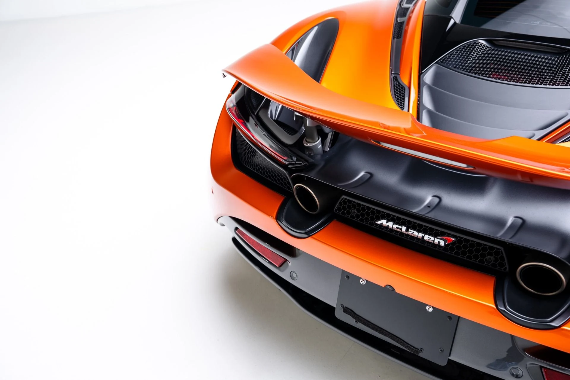 mph029_2900365928_Used_2018_Mc_Laren_720_S_Performance_1769552017_a5ecc779be