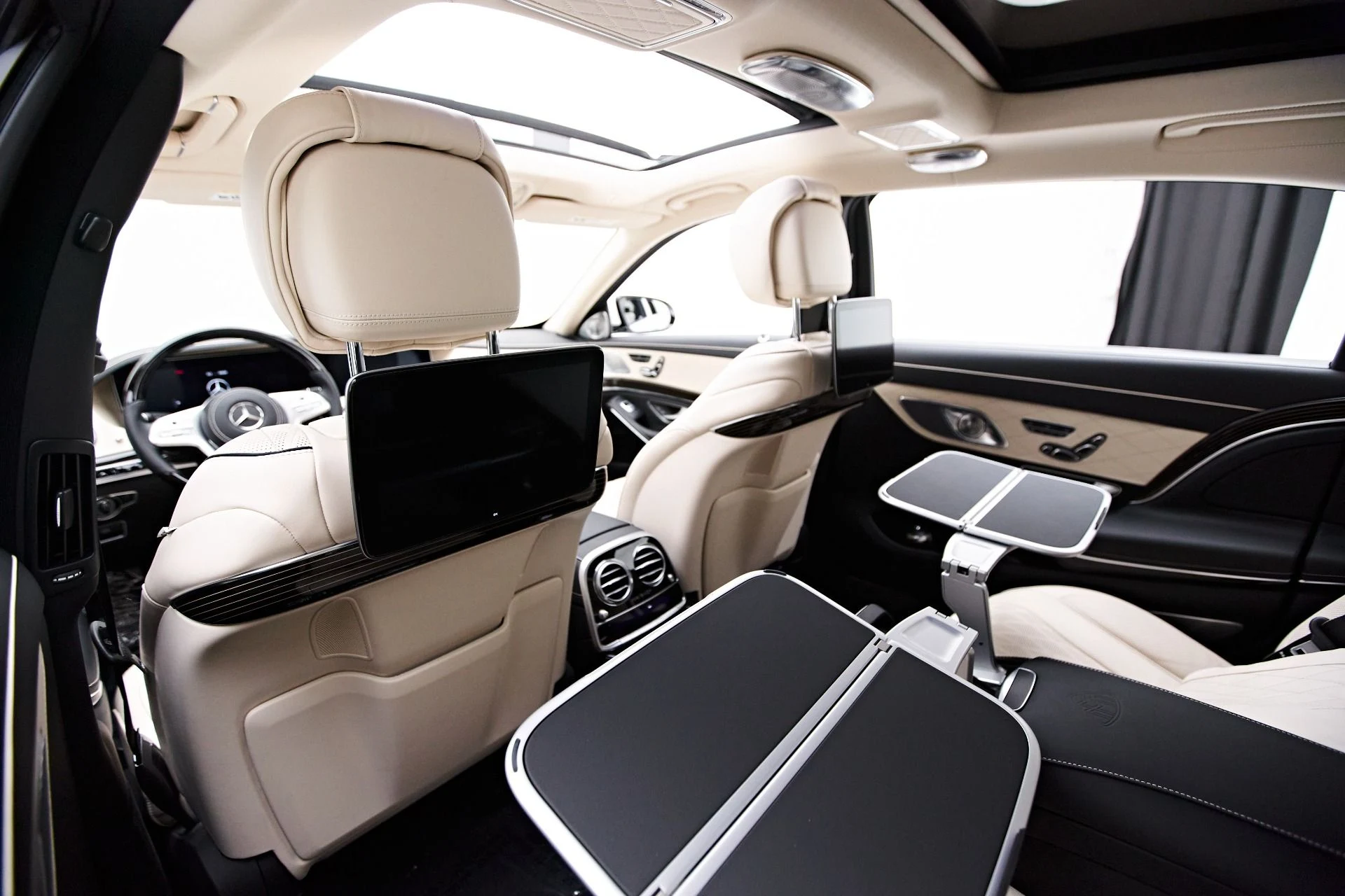 mph029_290205869_Used_2020_Mercedes_Benz_S_Class_Maybach_S_560_1686091105_0f6fdf3c9c