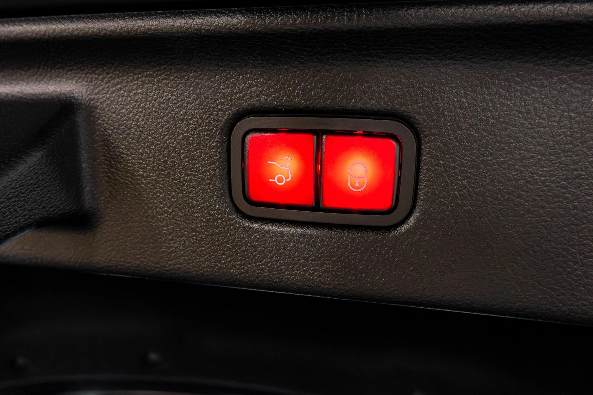 mph029_2908499891_Used_2024_Mercedes_Benz_S_Class_Maybach_S_680_4_MATIC_1764625509_41aed6ccef