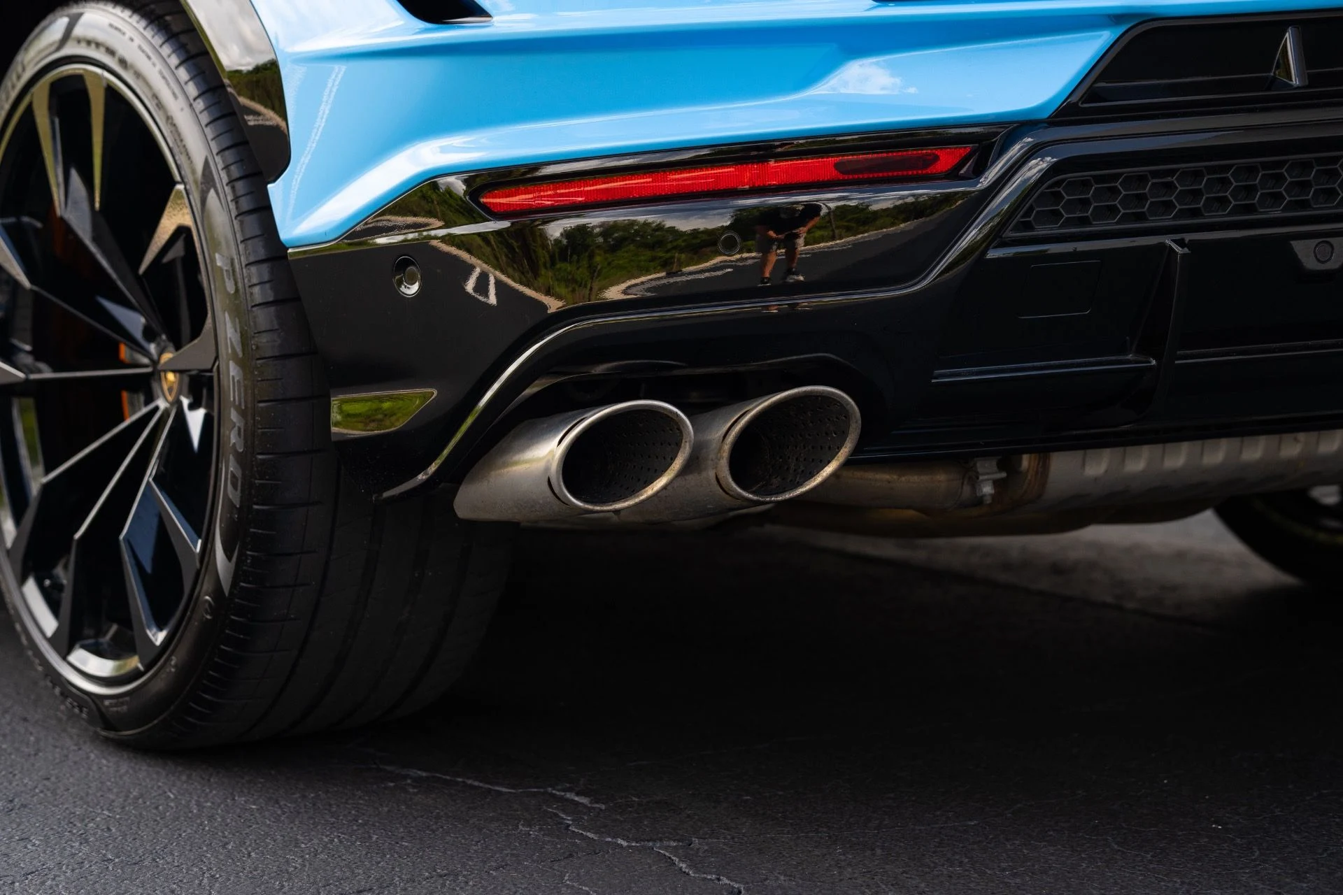 mph029_2935260601_Used_2024_Lamborghini_Urus_S_1773951175_79883e7be0