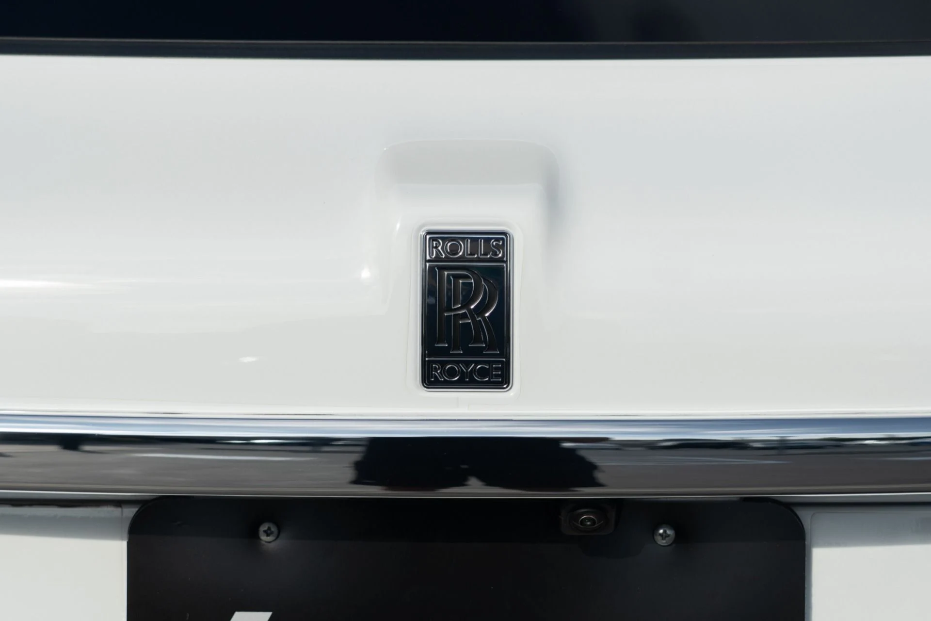 mph029_2942035546_Used_2022_Rolls_Royce_Cullinan_1758310349_b12e2889ce