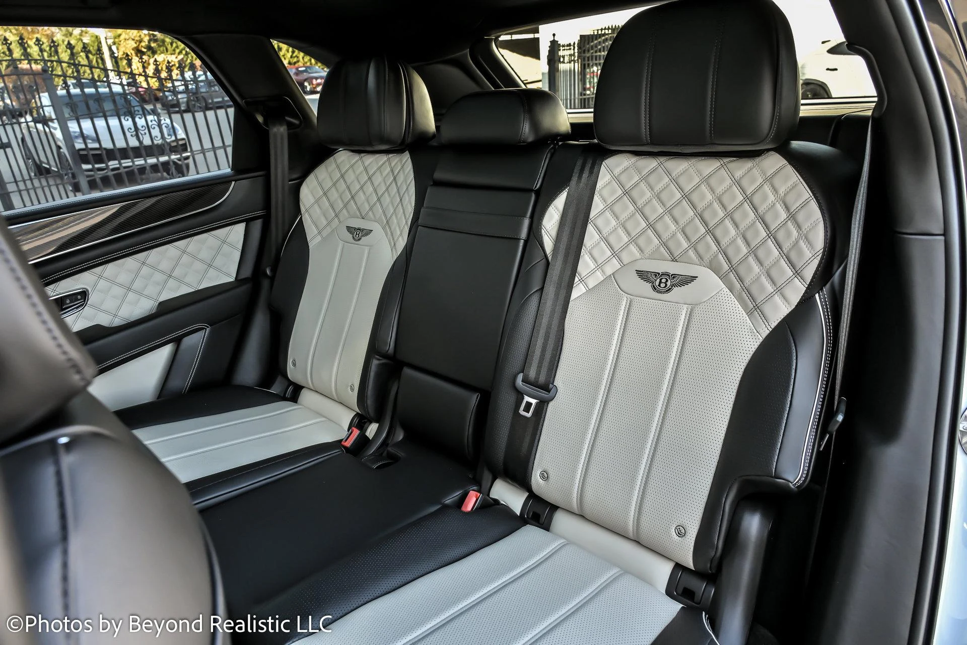 mph029_2946325519_Used_2021_Bentley_Bentayga_V8_First_Edition_1762852461_7a6fa92e2a