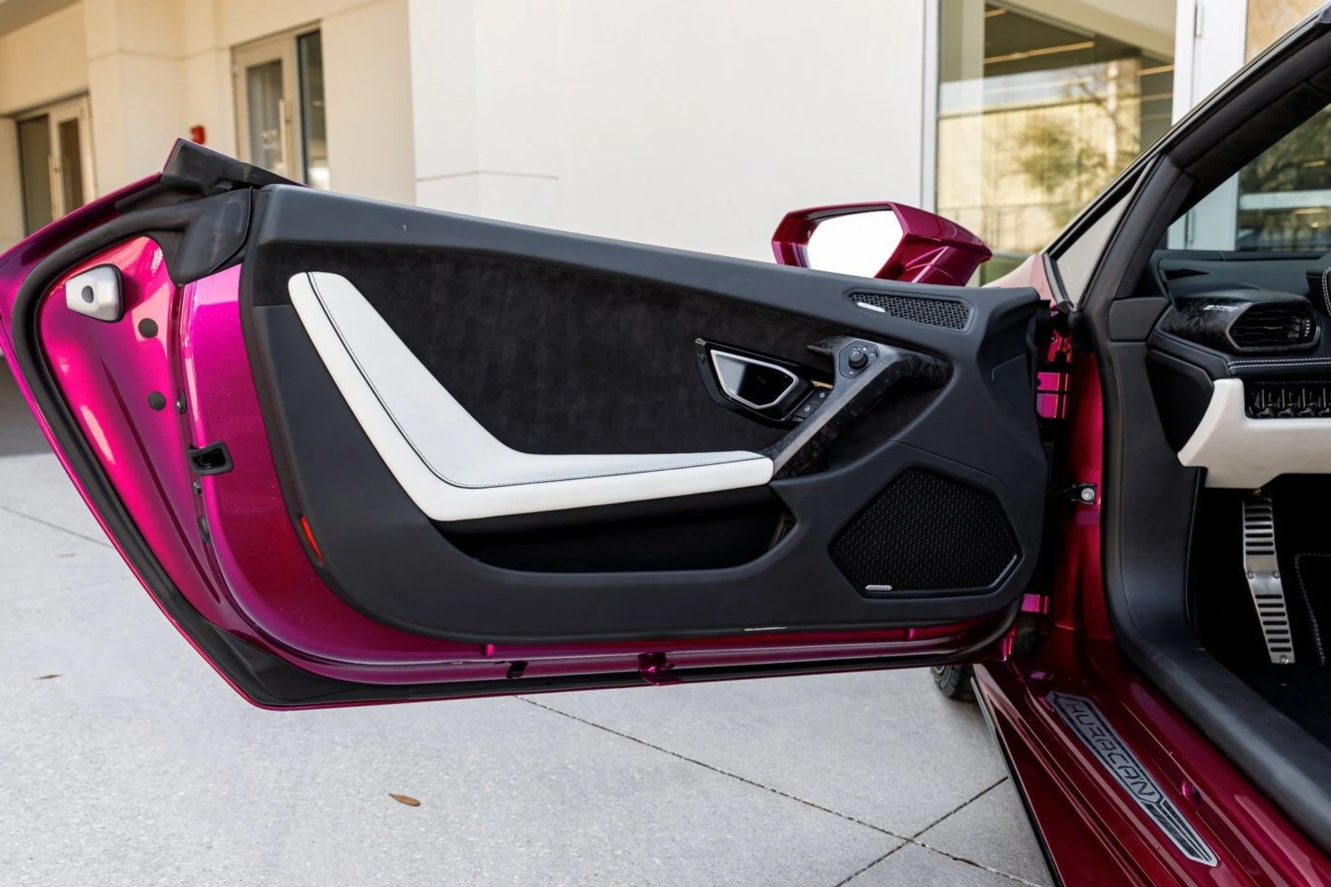 mph029_2946520488_04a2164f72c77055b1ad14911fedd658x_900d21f11a