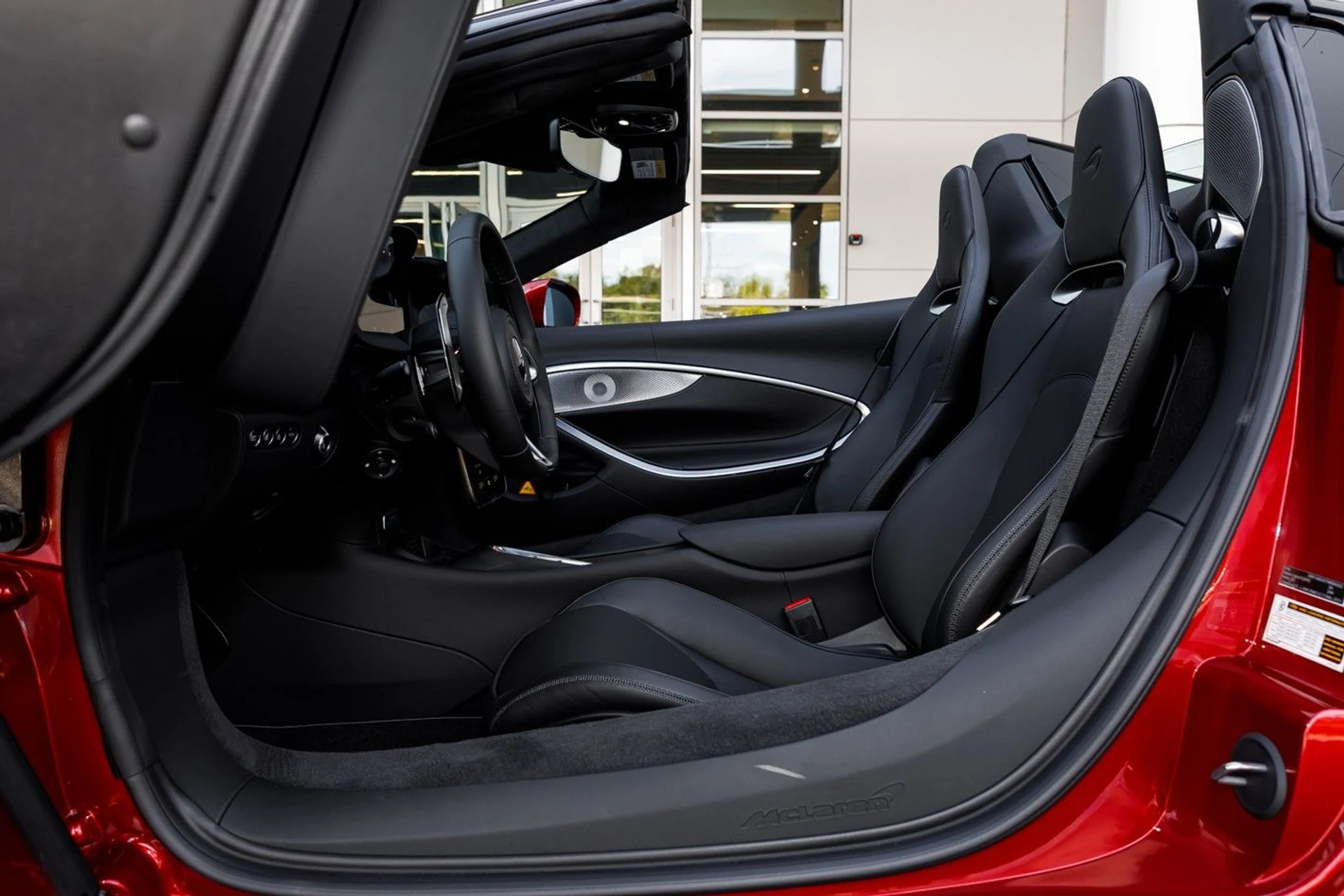 mph029_2950644703_635_p30_l_1087ea244b