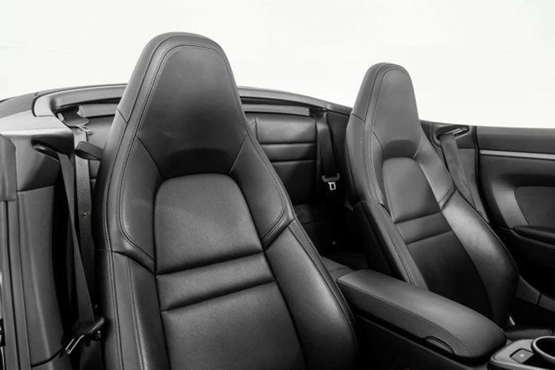 mph029_2953464018_x_B2q_D_In_HK_6_Y_Rh4_Eu_CG_0_N4_Po6e_Q_1cc1f37632