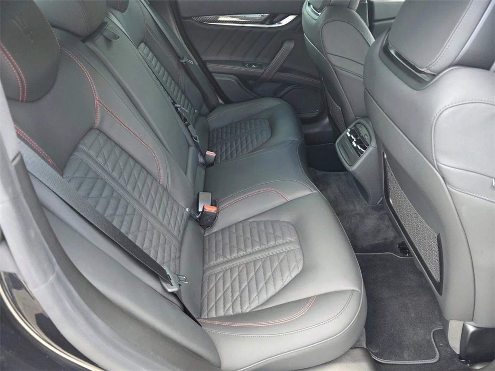 mph029_2965707221_30524d98cf5144a58dc5f771e42c7aaa_2c94e841d2