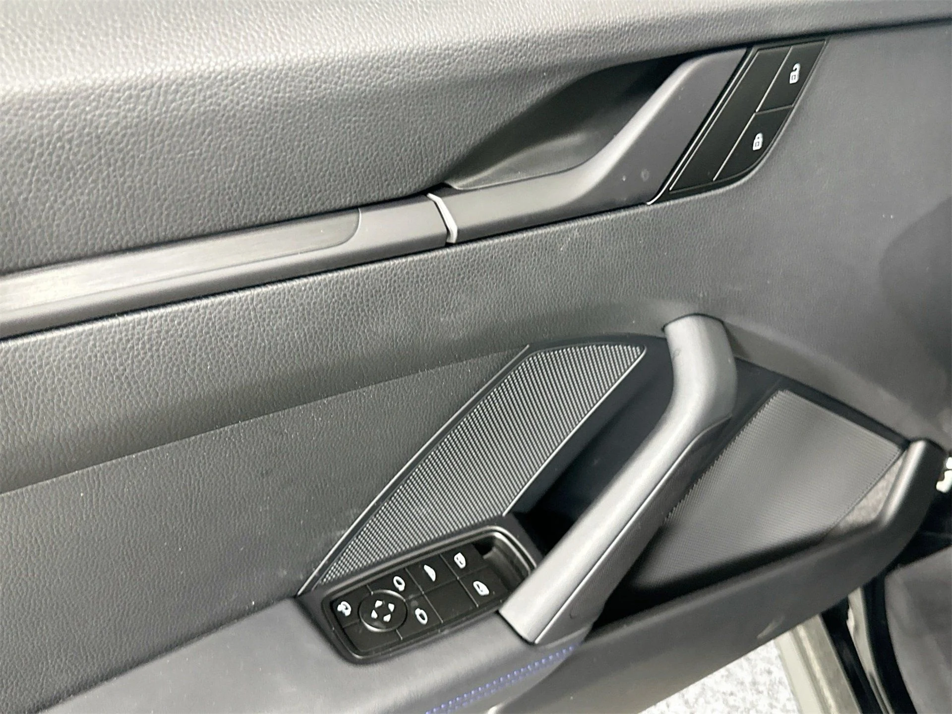 mph029_2975685657_d2fb120db2bf948979e262ea5c947ca5_b2c055324e