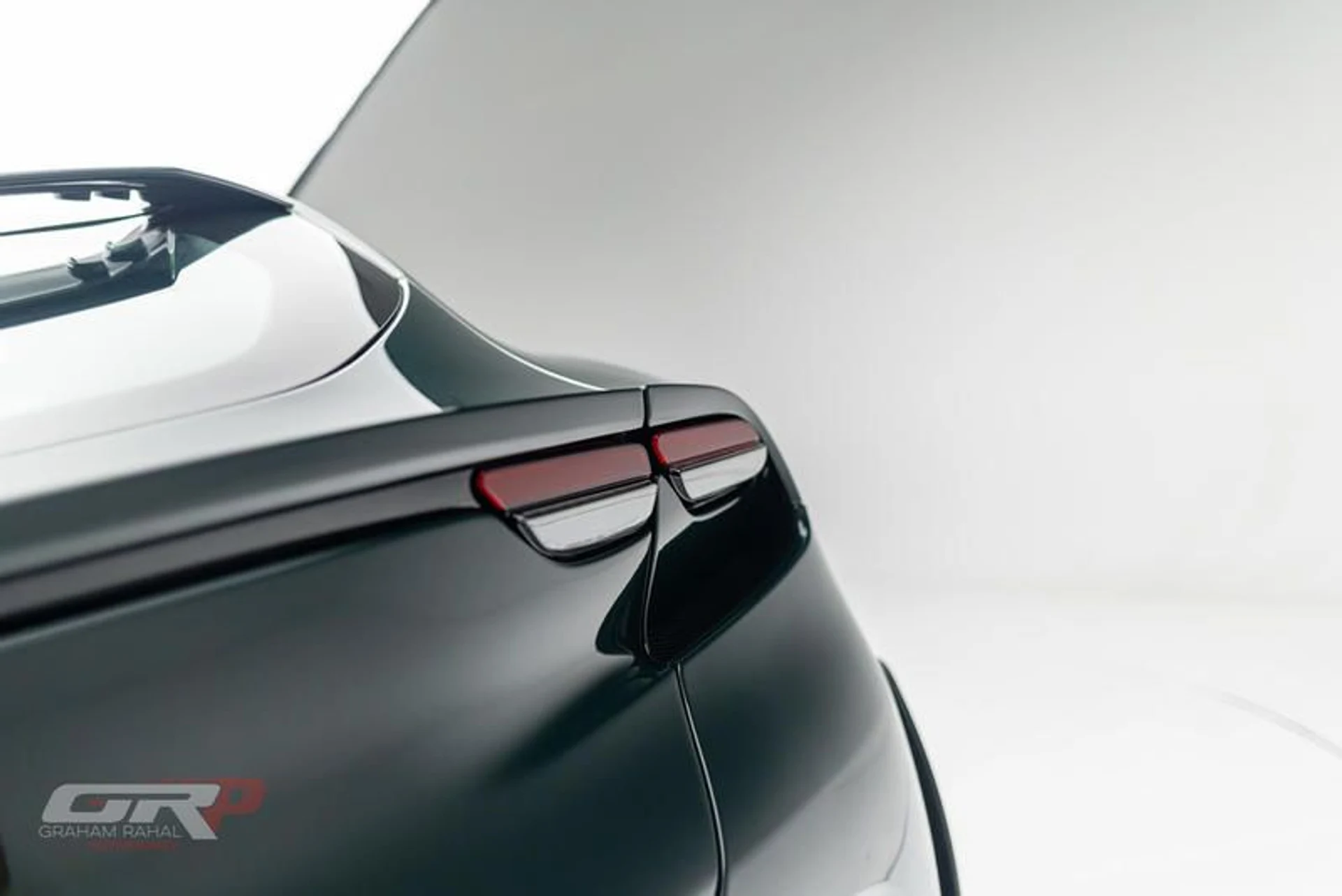 mph029_2980066233_C0_C31_C74_8_E7_B_406_A_9_F5_F_5698_DE_102_F83_4d827df67b