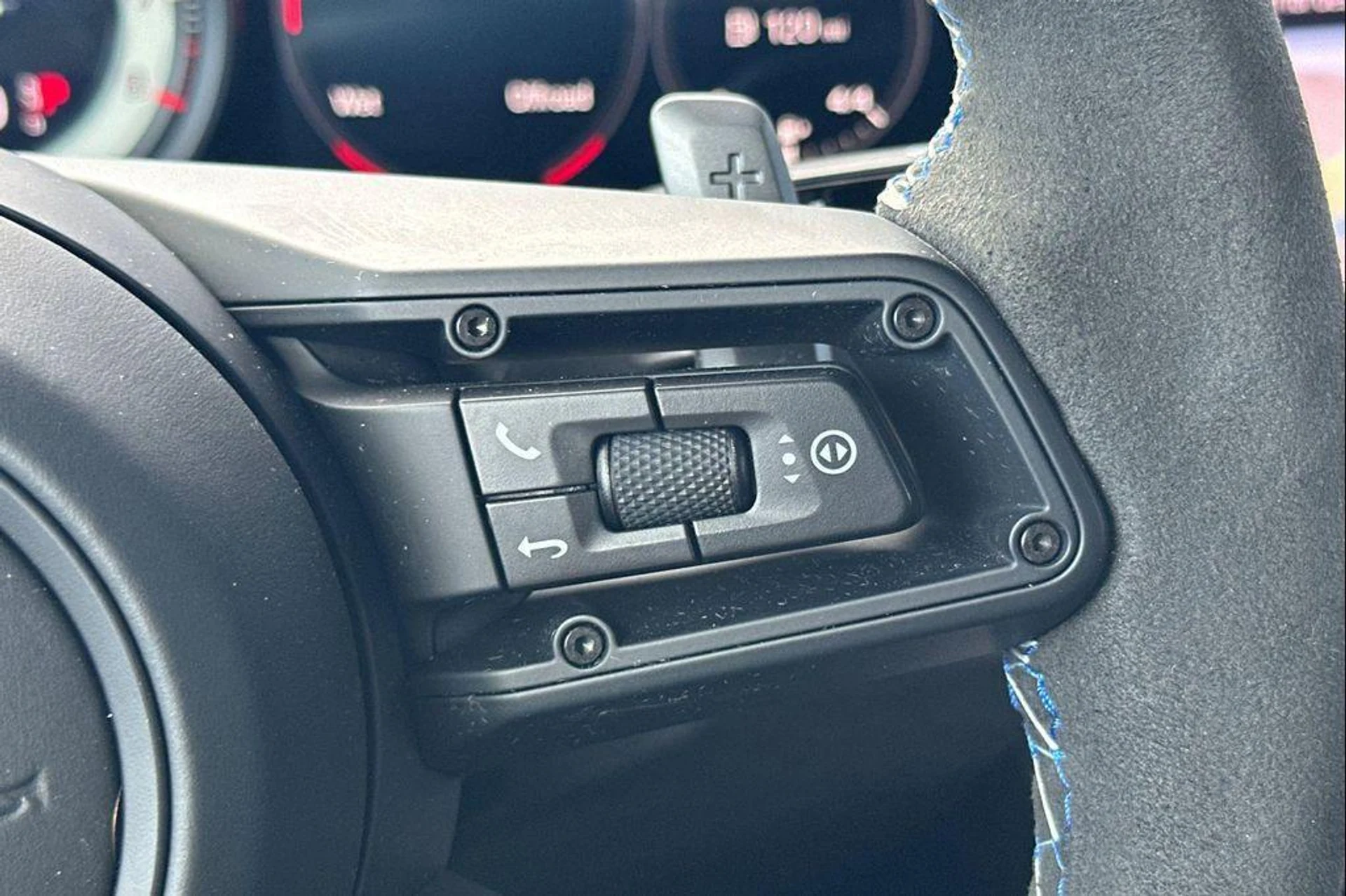 mph029_298231043_h_lgu_41_S_Vx088x7_Iyj_Oo_N6_l_Y_e7d95c7bd0