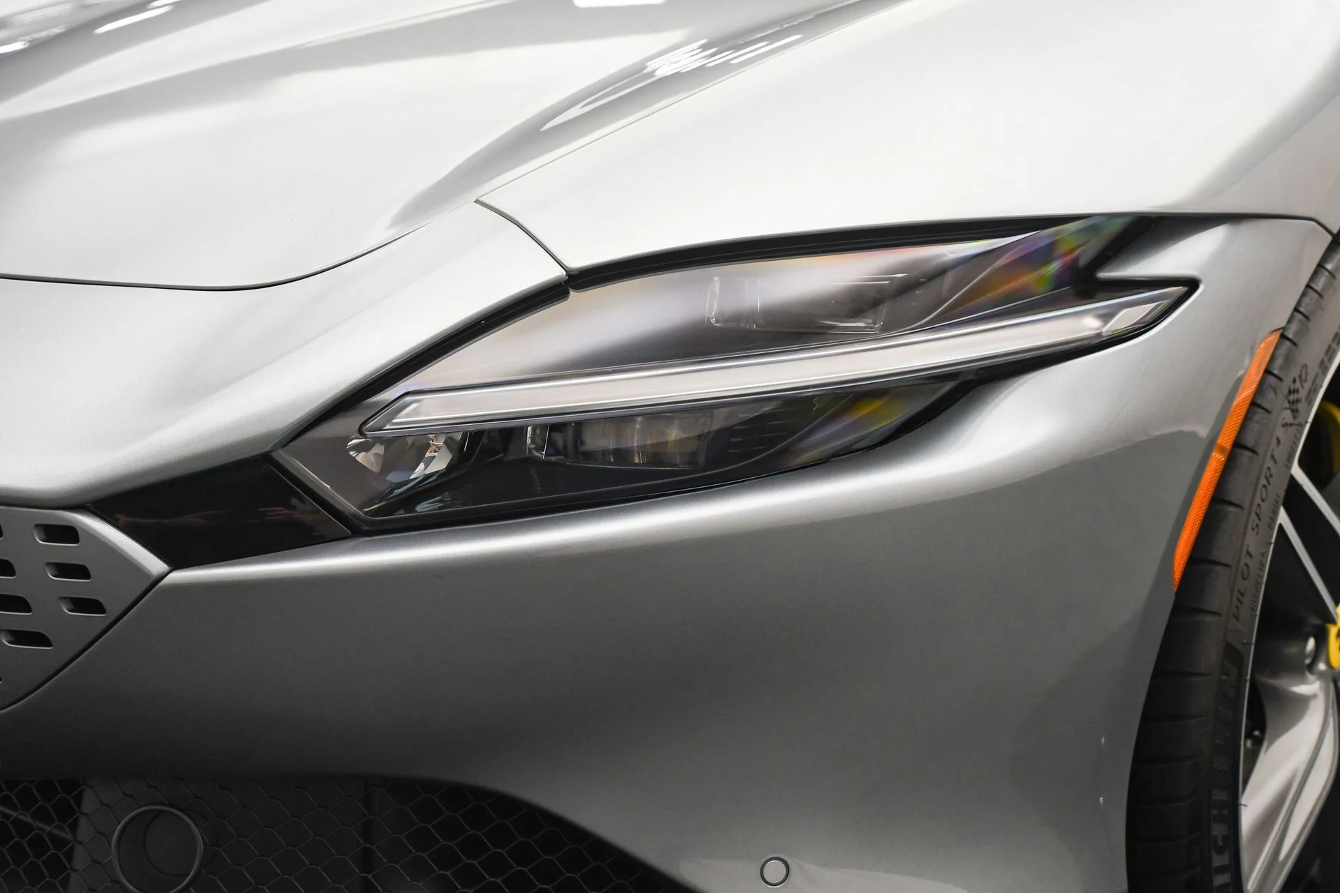 mph029_2985569989_26e5d9f3617a42419a9b7bbce5ccee4f_26447c20af