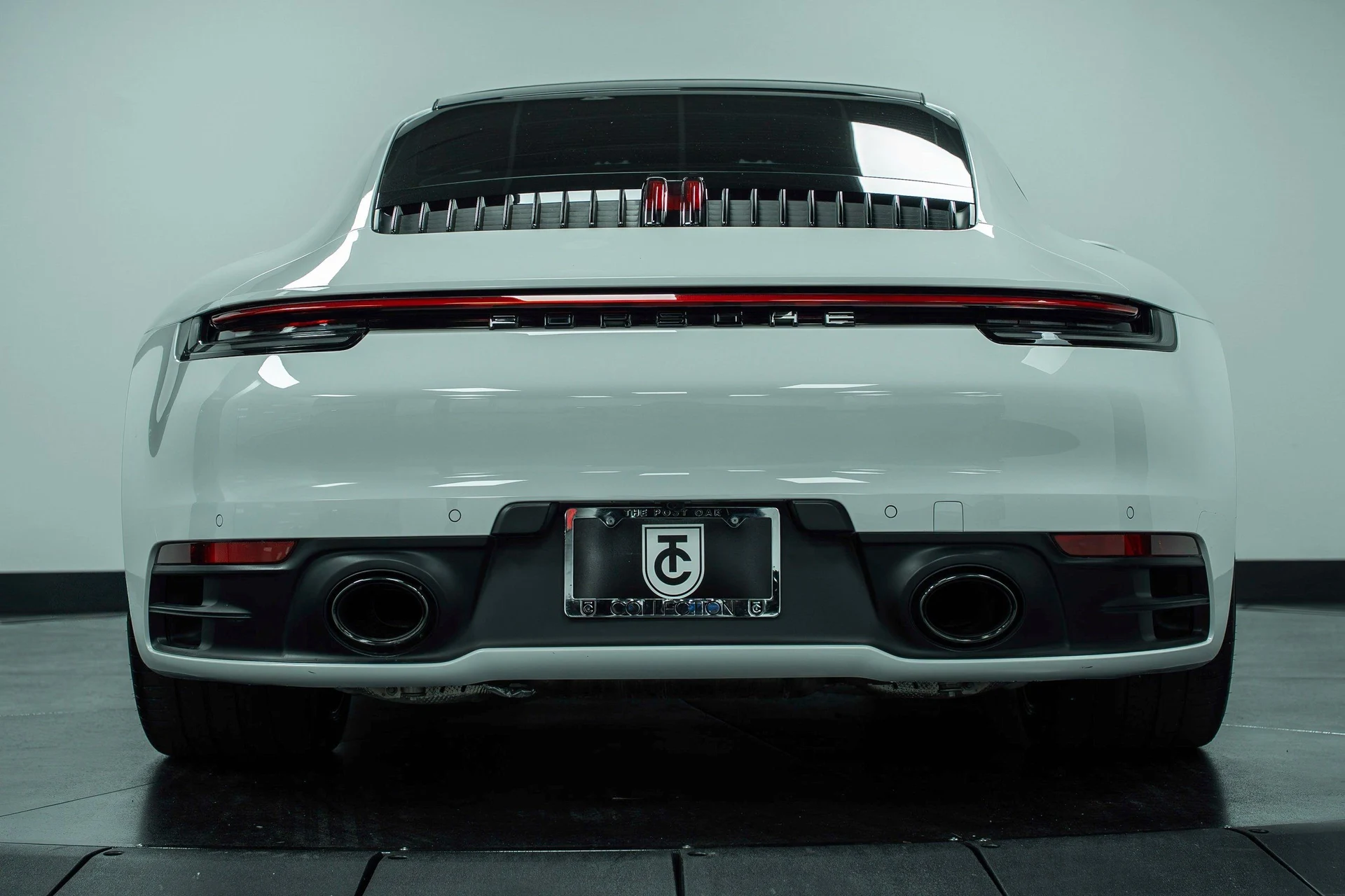 mph029_2988666068_image_30_5e53bd6d28