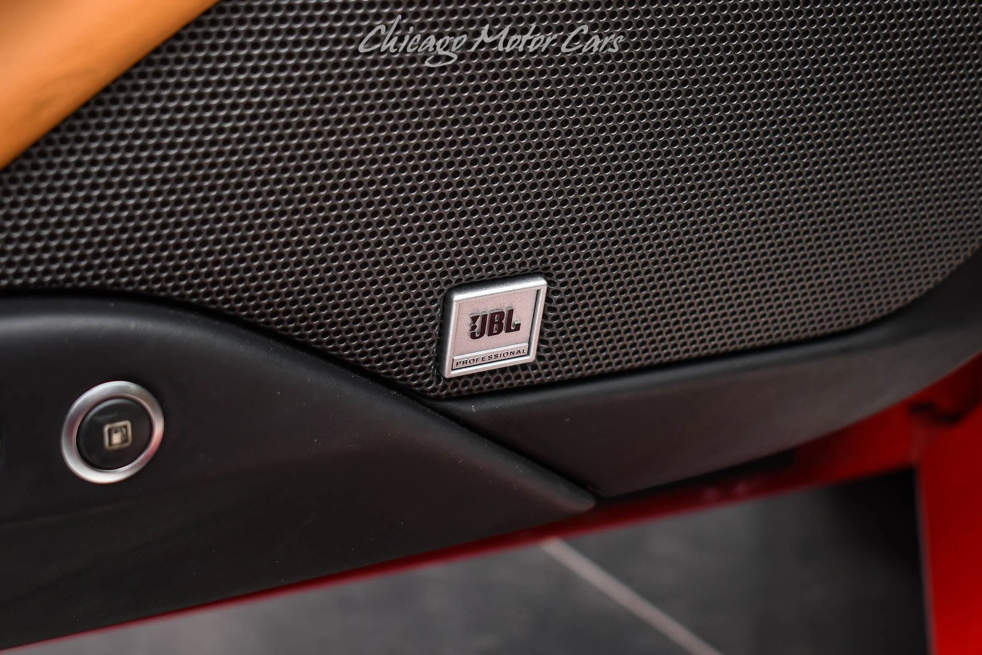 mph029_2991386917_13212_p30_l_60a0d6c046