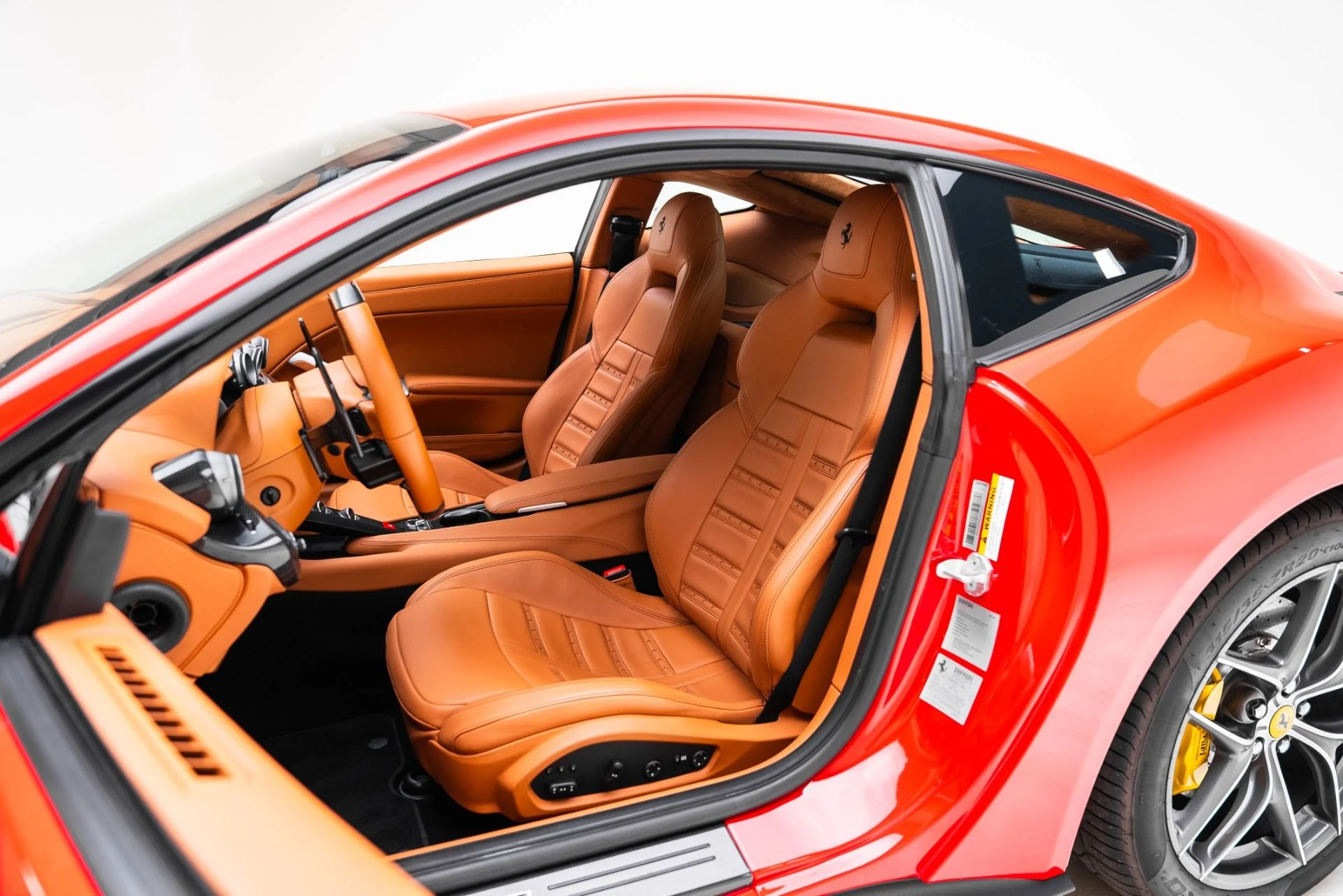 mph029_2994649117_Used_2014_Ferrari_F12berlinetta_1767981964_e343a9abc4