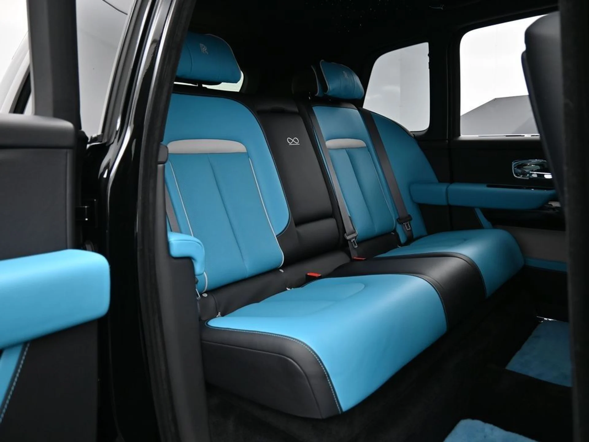 mph029_2994847280_260f13803c262db9c276a03b8bdc662d_25f9a46f30