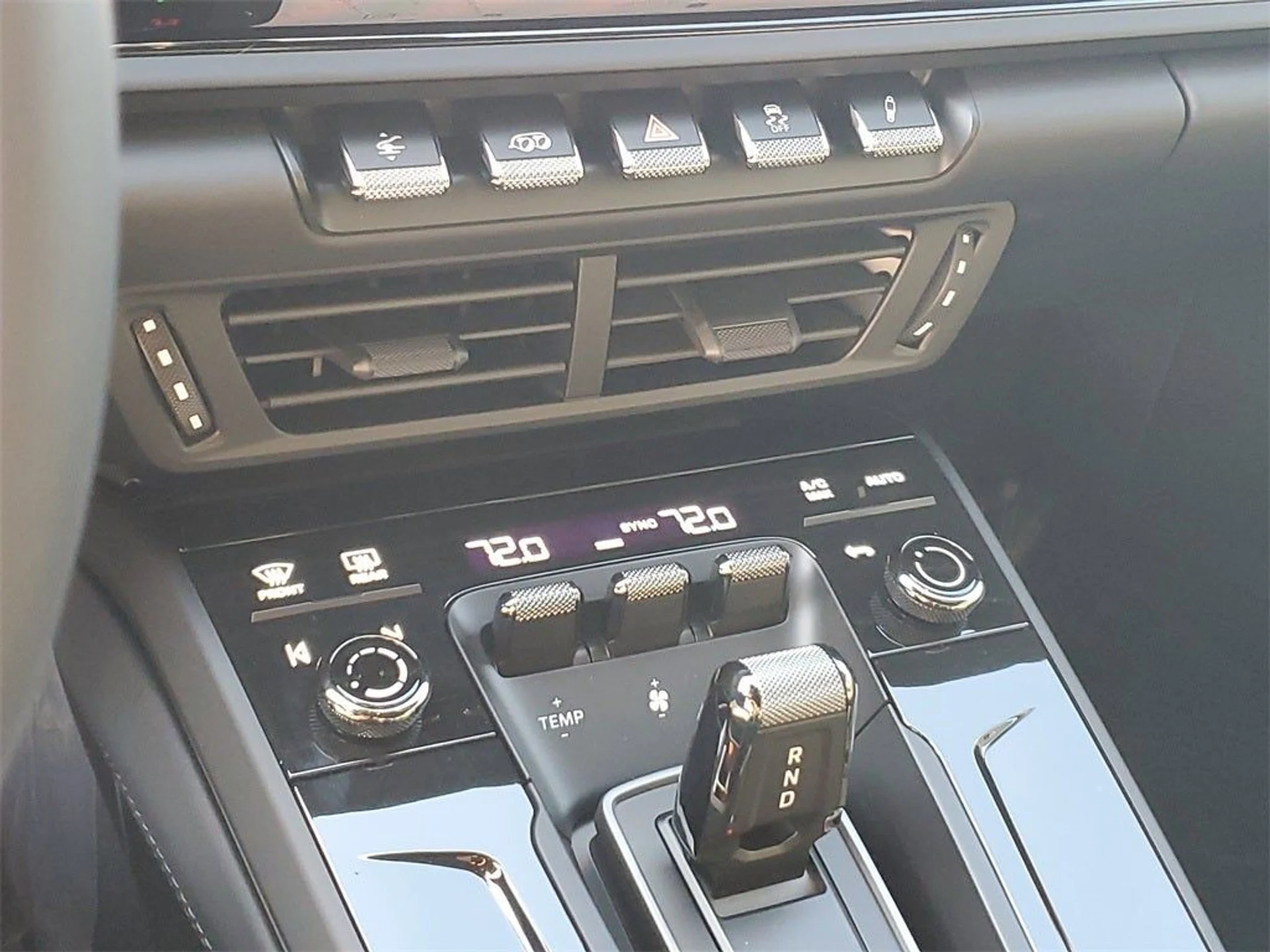 mph029_2997775076_30_18b7327f0c