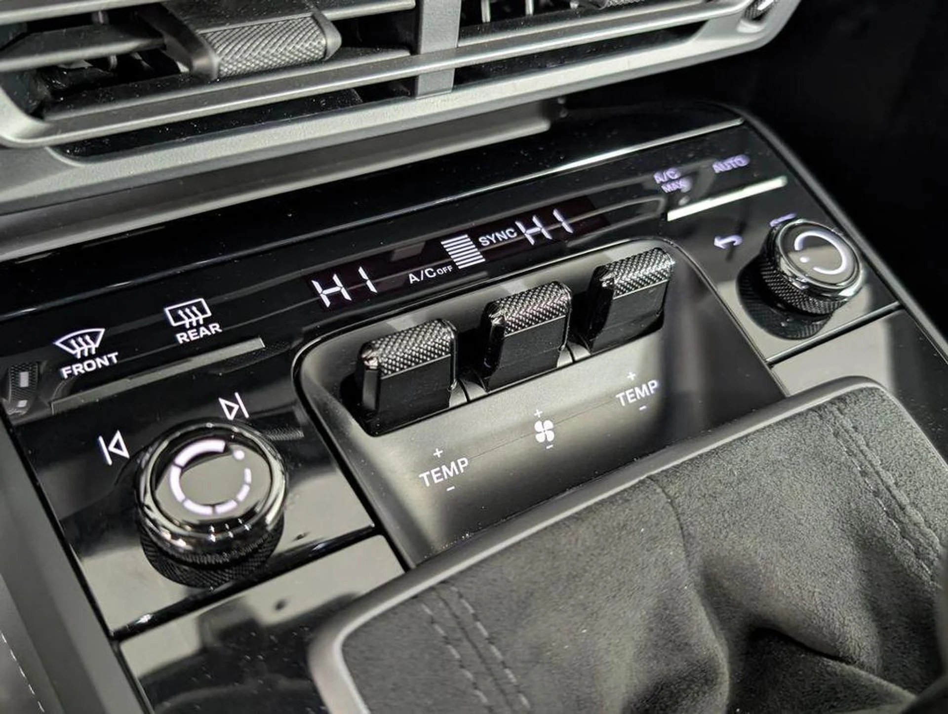 mph029_2998161463_X_7q_F_Ohl_Q_8_Ez9_I_Ia_R12o6xcw_I_37c0c06e78