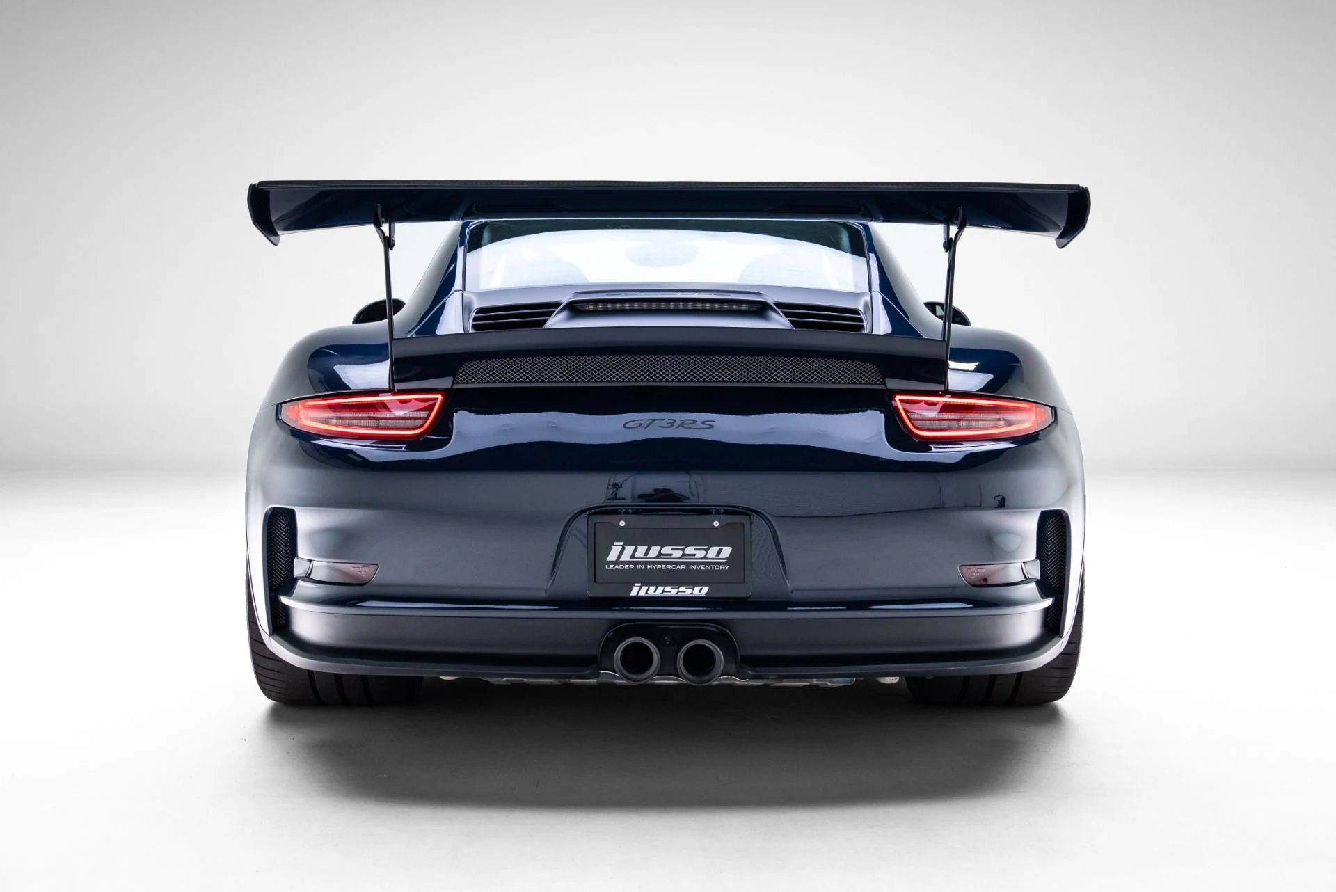 mph029_3005422049_Used_2016_Porsche_911_GT_3_RS_1774462832_8e62da1592