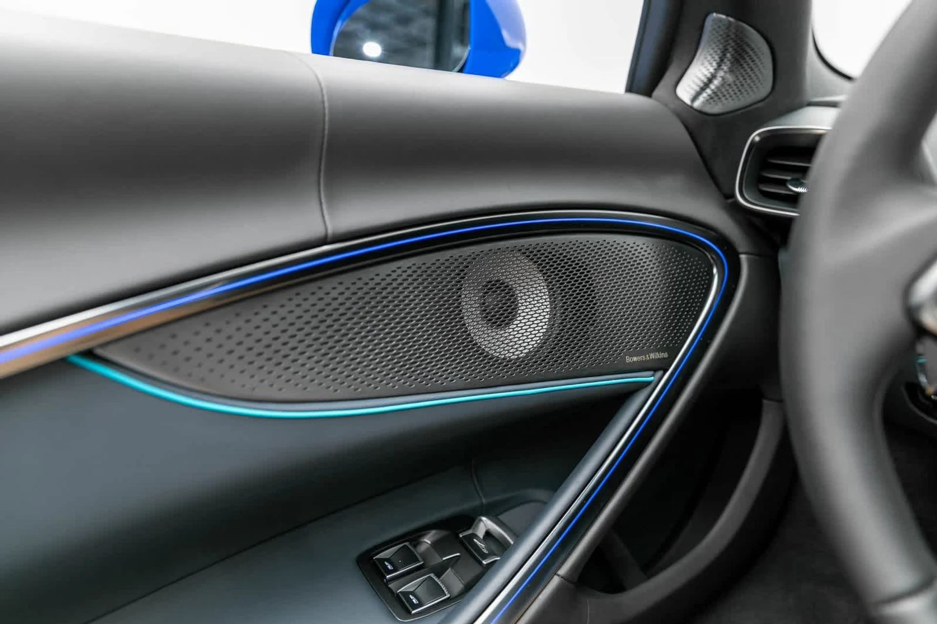 mph029_3007985533_30_e17fb85d8b