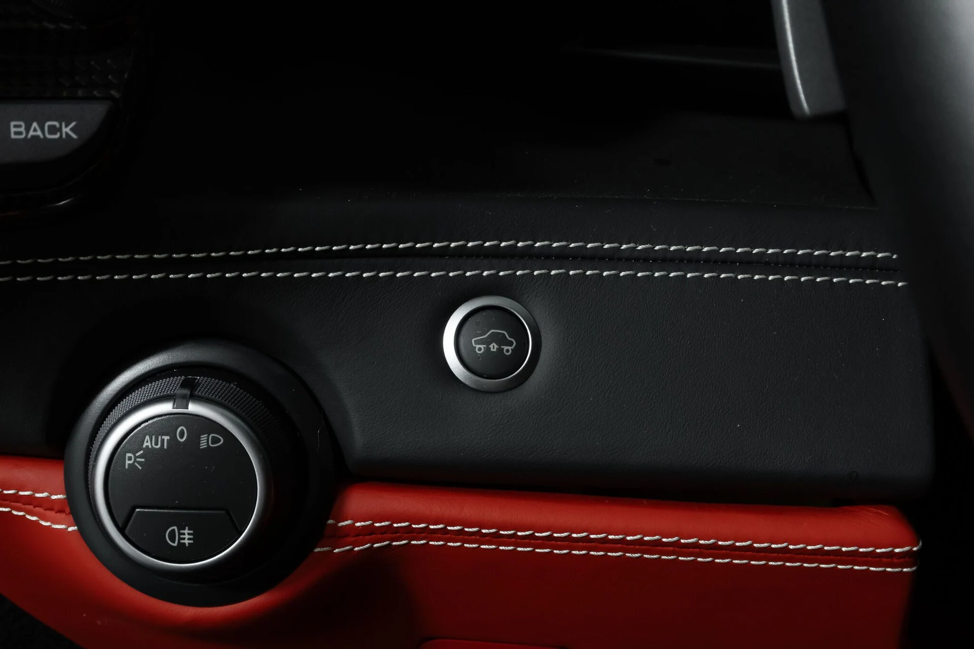 mph029_3015437916_45914f28ed5c2472283a6e6848481639_6640b2bcef