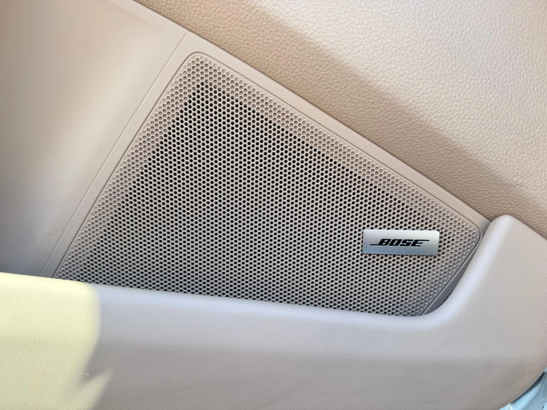 mph029_3025766737_Whats_App_Image_2026_01_07_at_4_17_07_PM_23_66a51a27ff