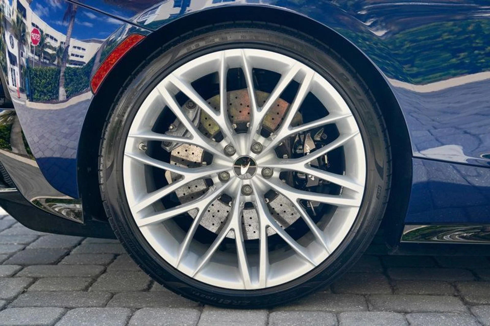 mph029_3028316713_22986930_30_800_9d025dae72