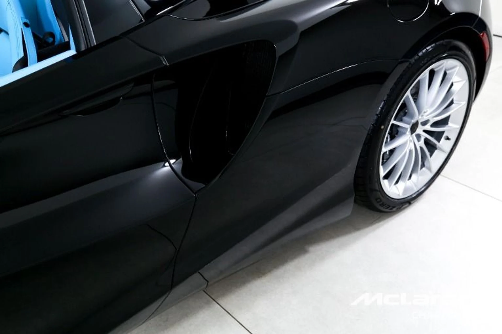 mph029_3034911966_New_2026_Mc_Laren_Artura_Spider_14c77ae786