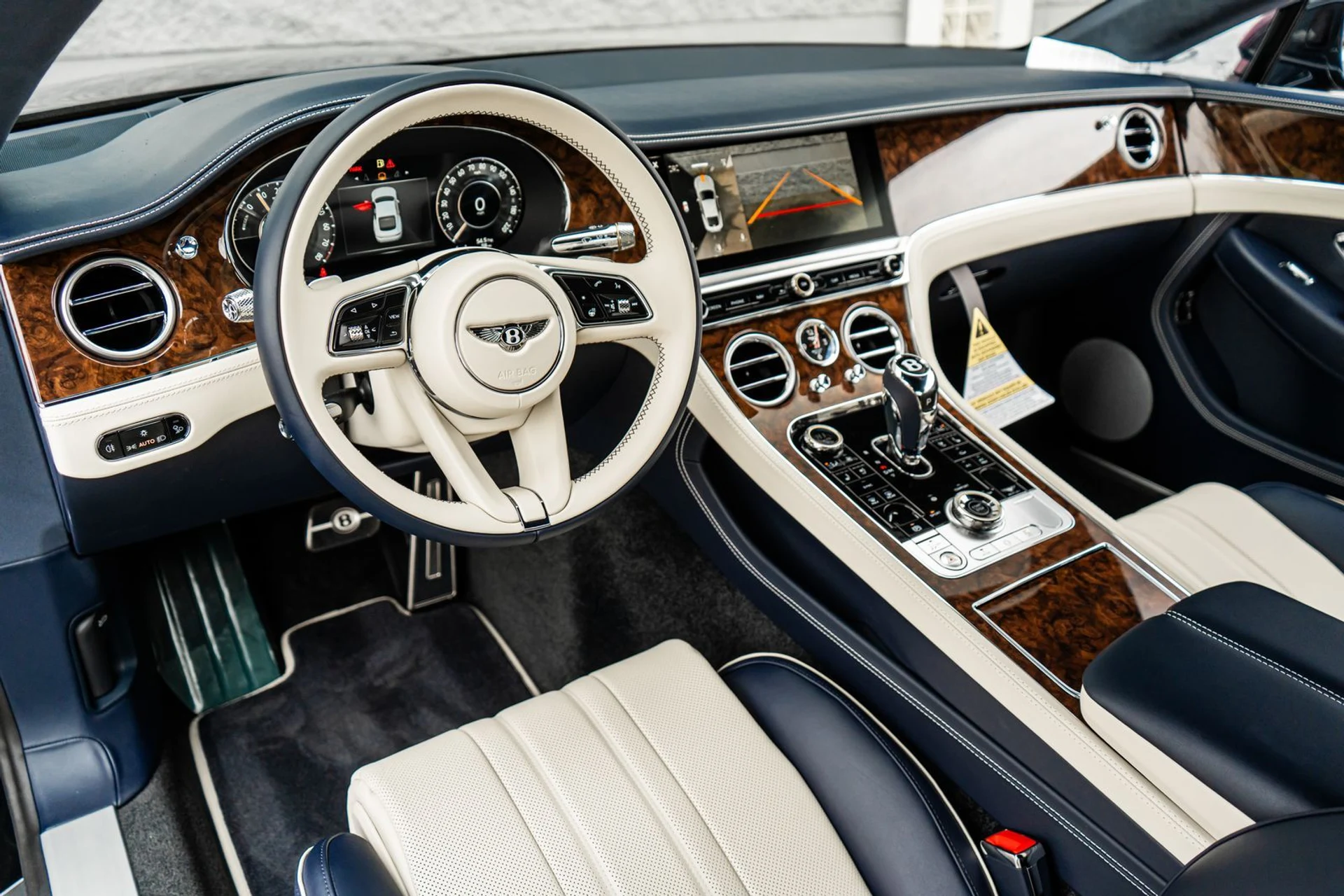 mph029_3043889843_a64bc697_ab2d_4810_83ee_3a57195f4e6a_e6c8358777