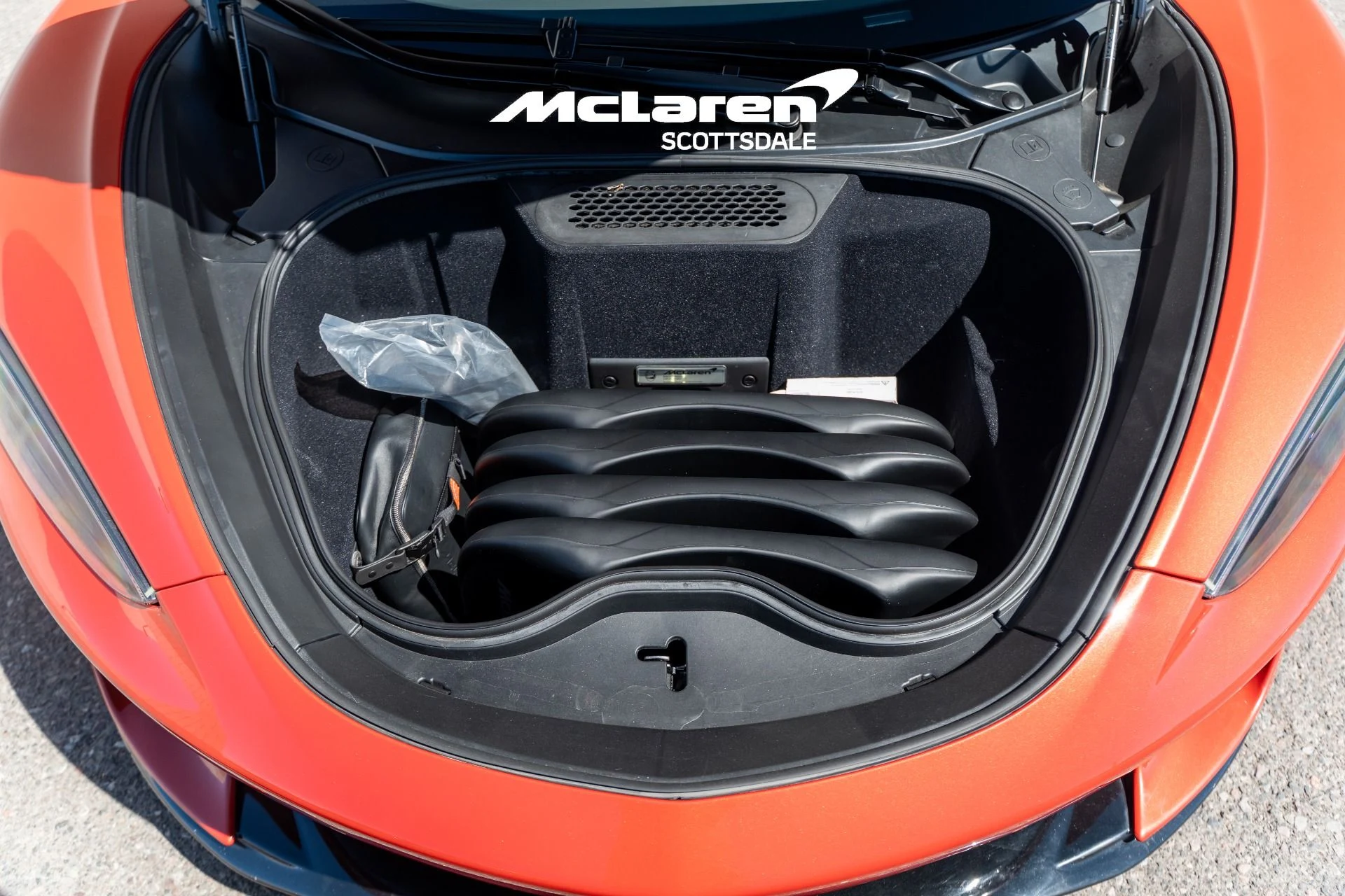 mph029_3045420403_Used_2023_MCLAREN_GT_1774888989_f6b7d53b1f