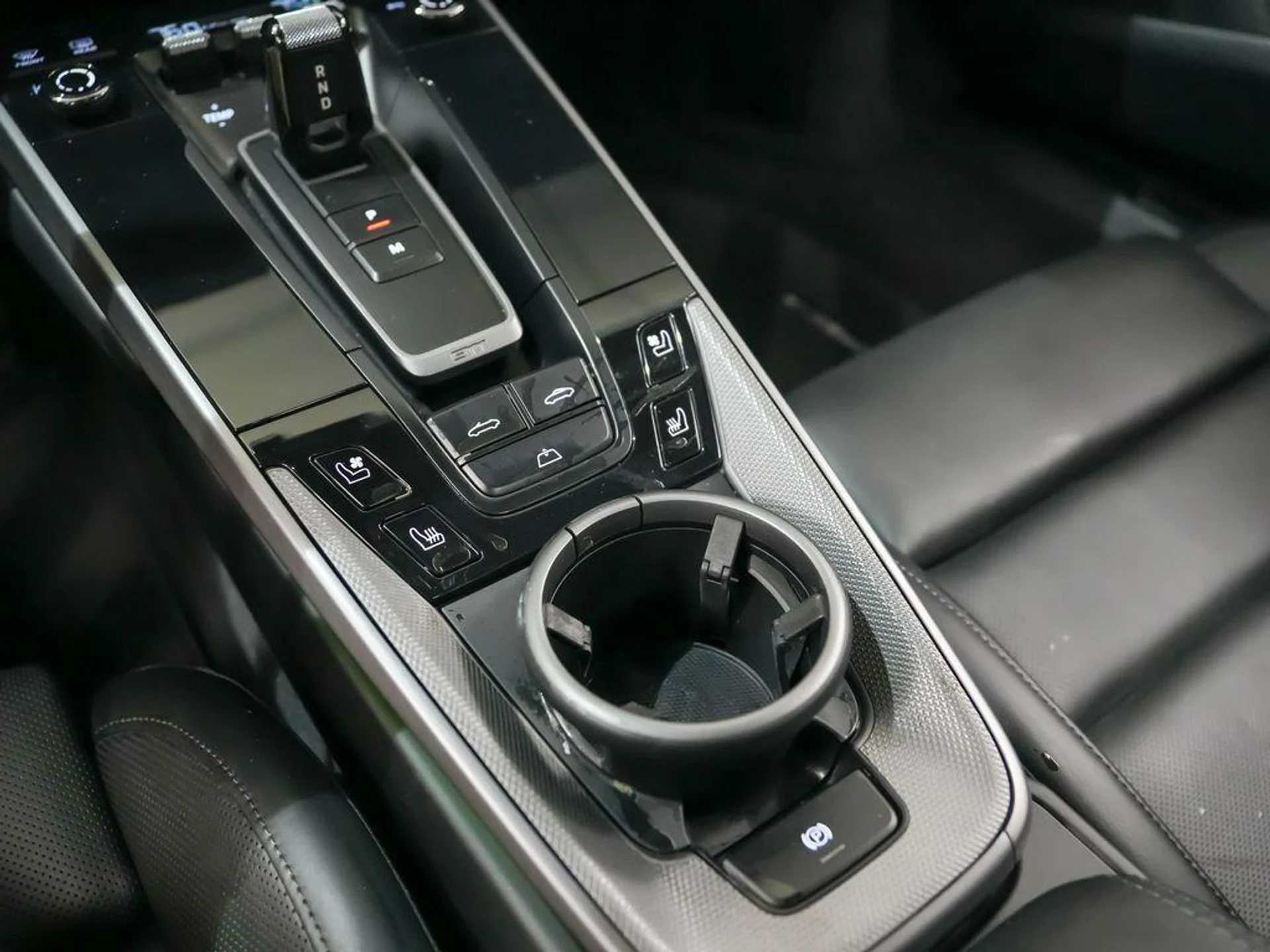 mph029_3061448295_avkjcx8zirod_My7_Ld_G_Uvf_Ix_Aq_Q_1d97417fd1