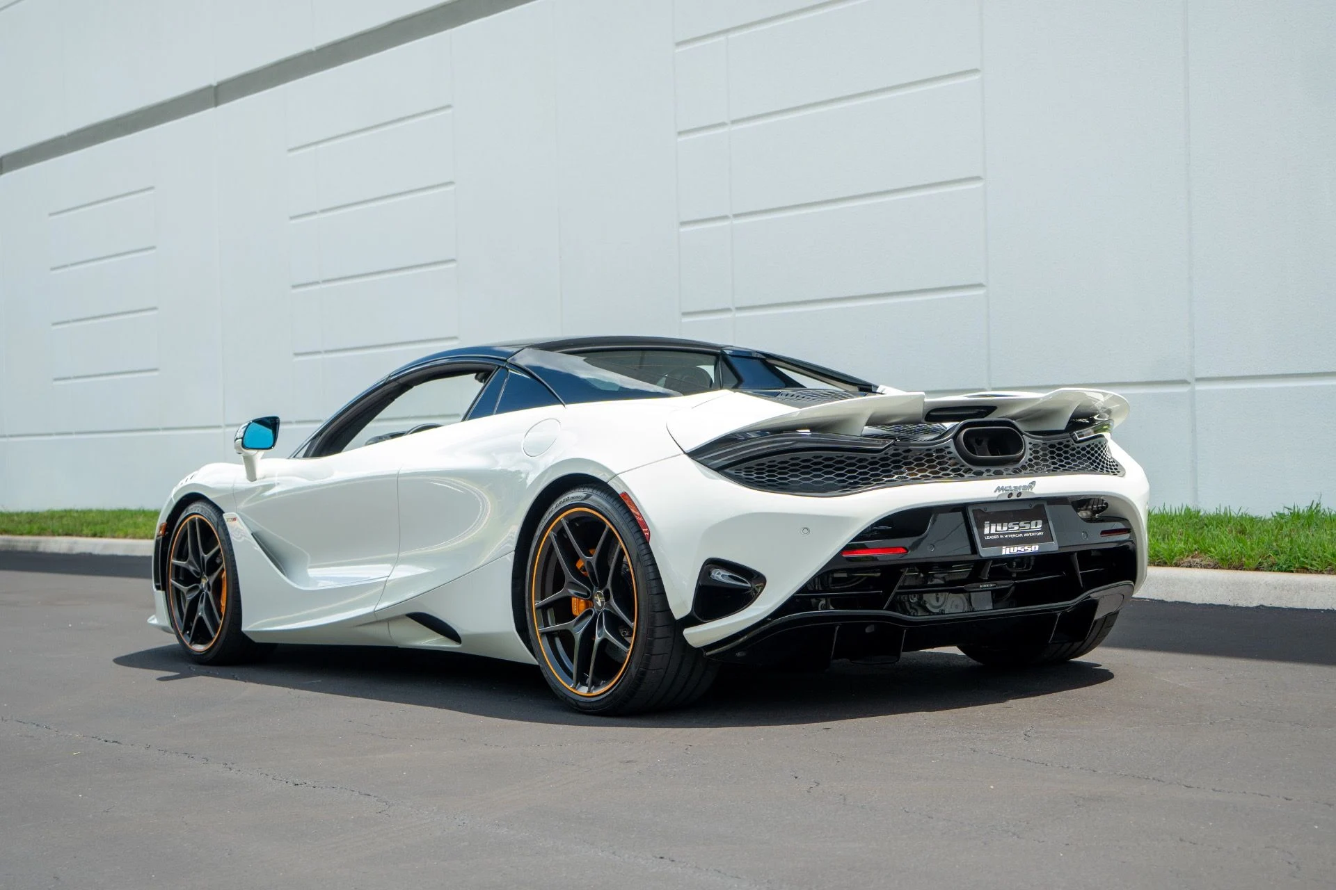 mph029_3071123180_Used_2024_Mc_Laren_750_S_Spider_1755900989_fe6bc4dd1e