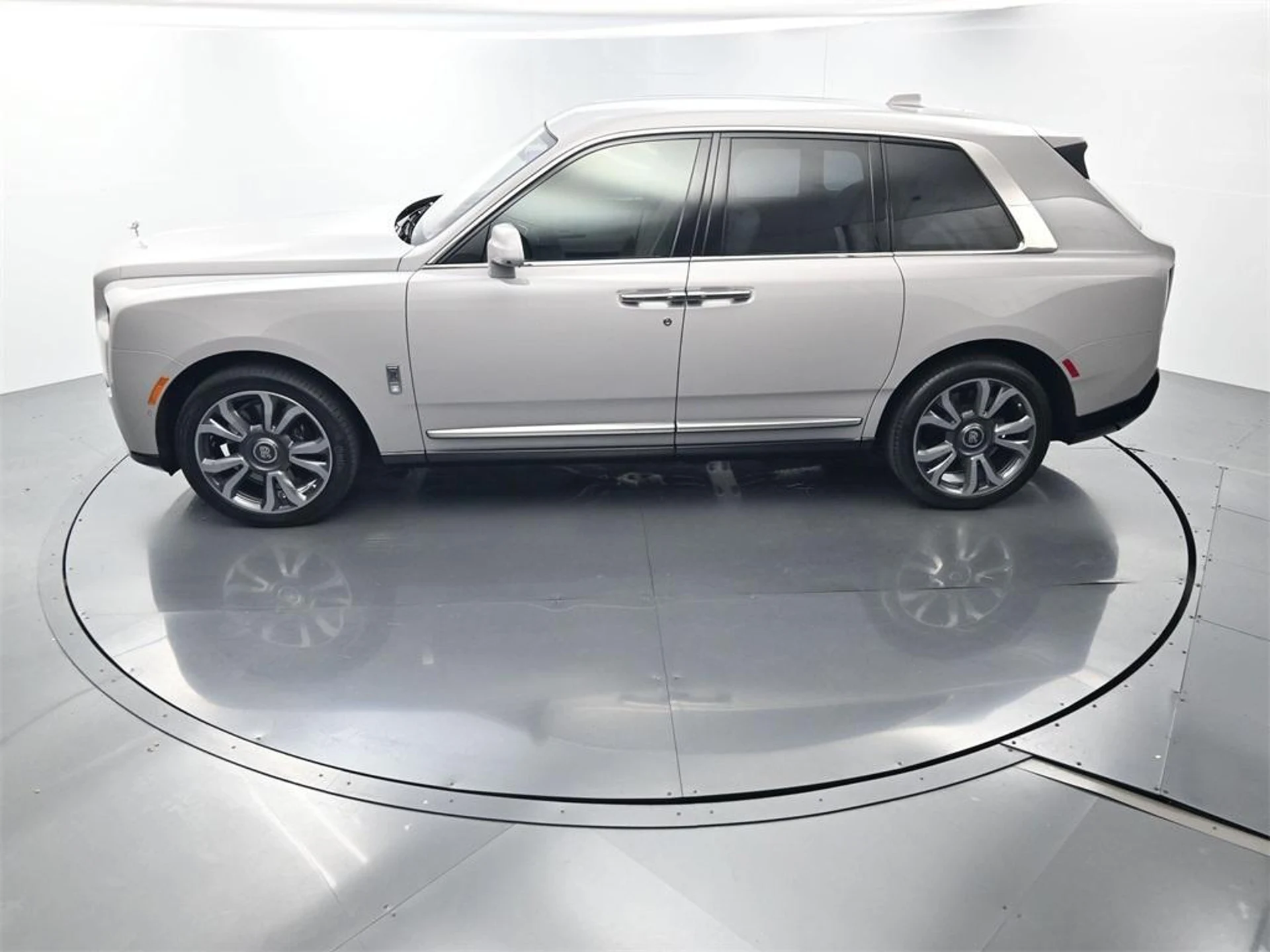 mph029_3077065790_v_T_Cga_B38_KQU_9_Aht_Hlm_H_Ryh_Lf_QM_86b9be1ba4