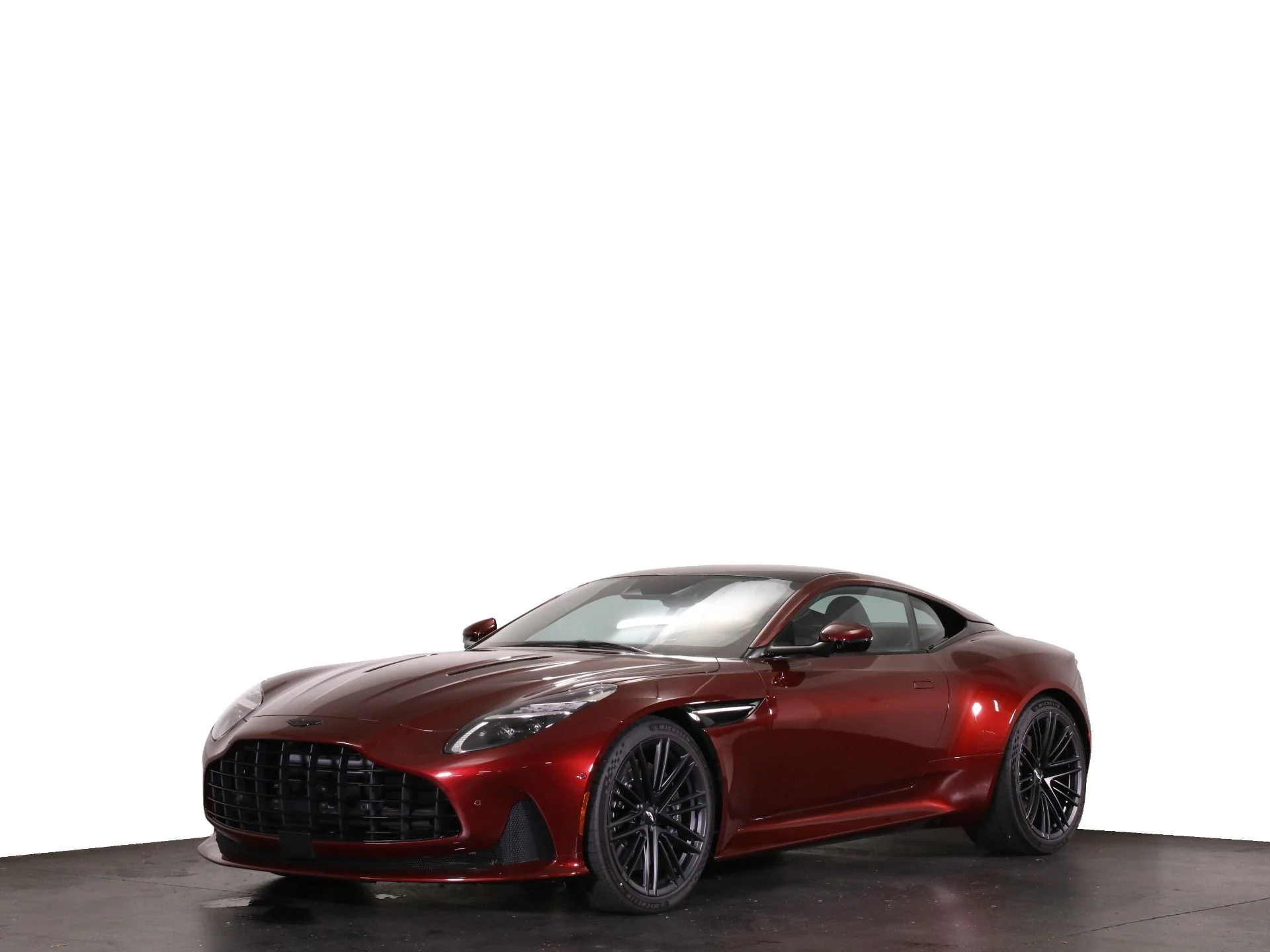 mph029_3078505583_New_2025_Aston_Martin_DB_12_1746122881_bfbf119263