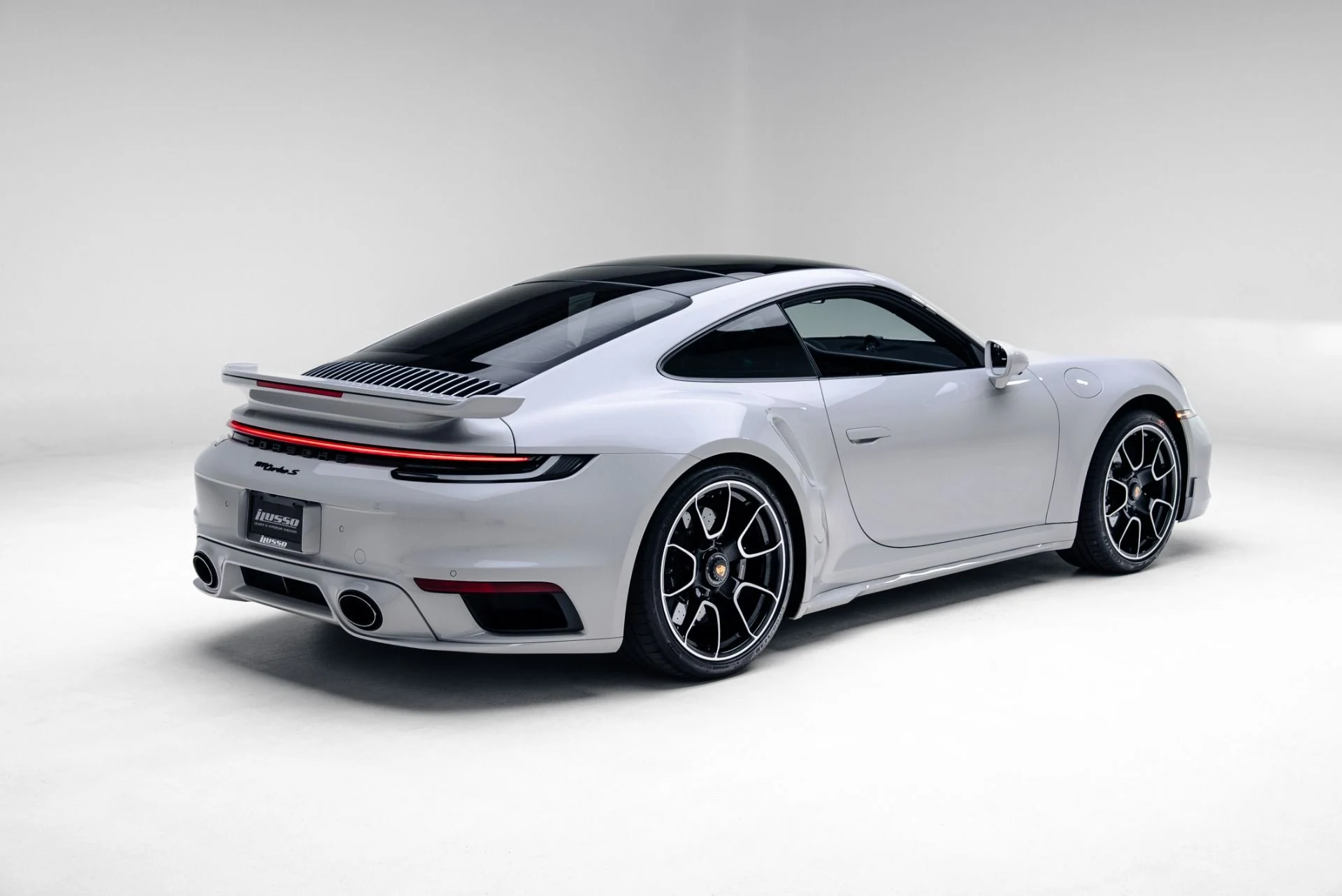 mph029_3084566763_Used_2022_Porsche_911_Turbo_S_1774378410_a798a979aa