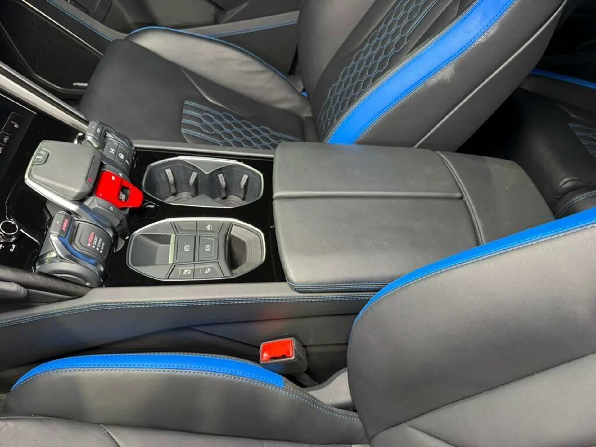 mph029_3084722220_f7da14fd803893b105c60a67c8bea0c0_d5f62474a0