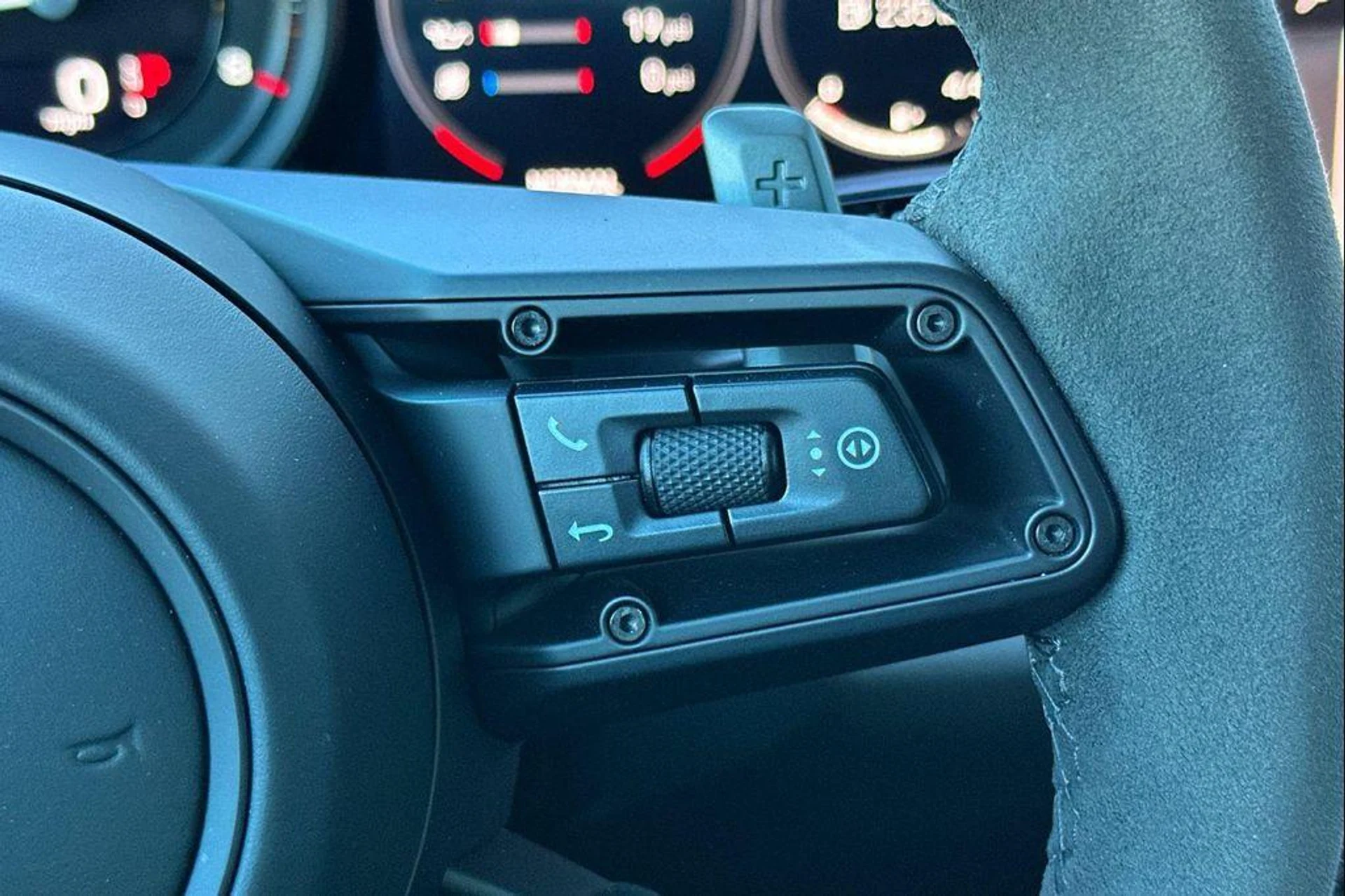 mph029_3086056600_X_Qk_Xw_Ox1_R3_TL_Sc8_Ai0t_Ihg_Faj_Y_3e7b0997e8