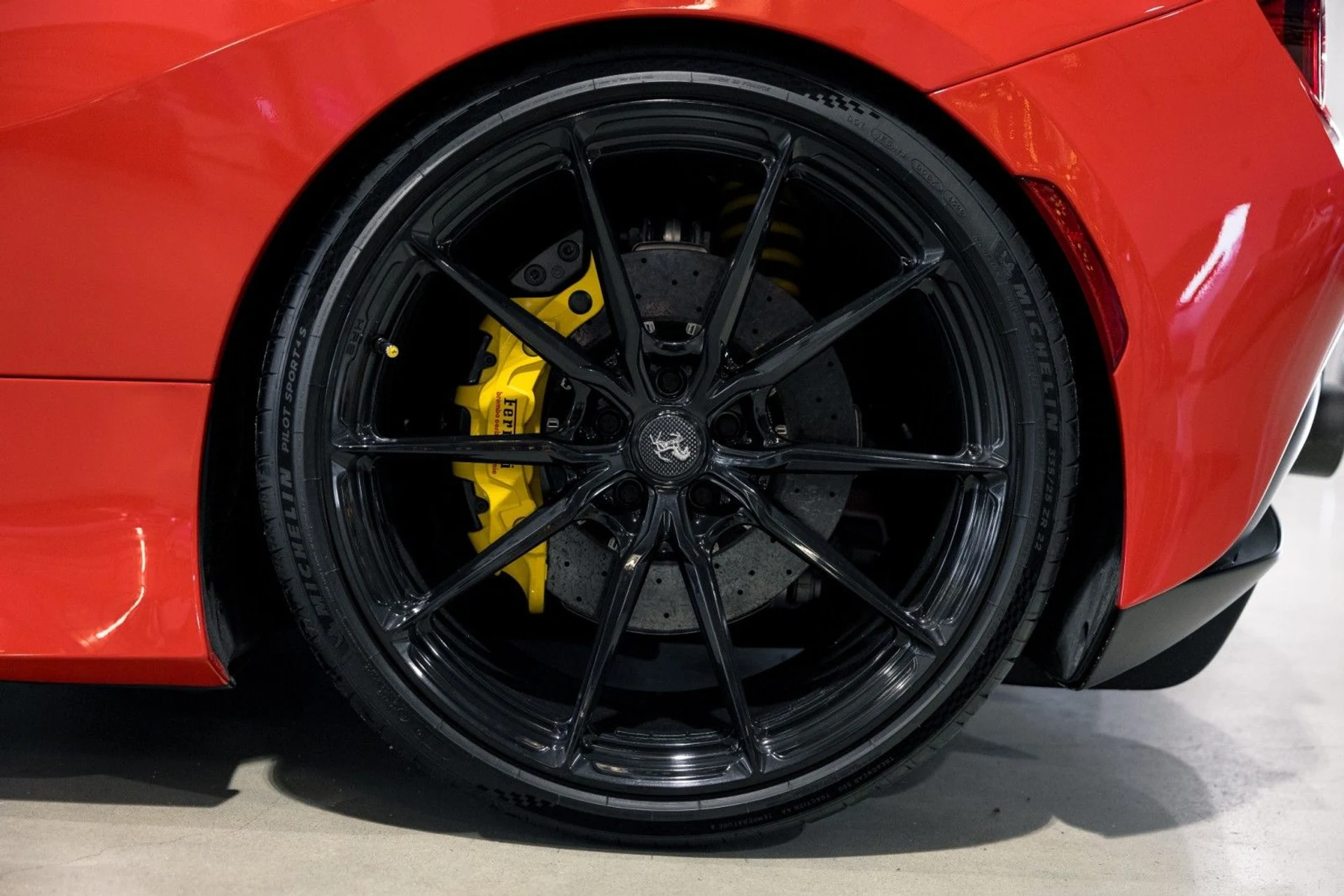 mph029_3093852024_c_Q_81f4bff95c