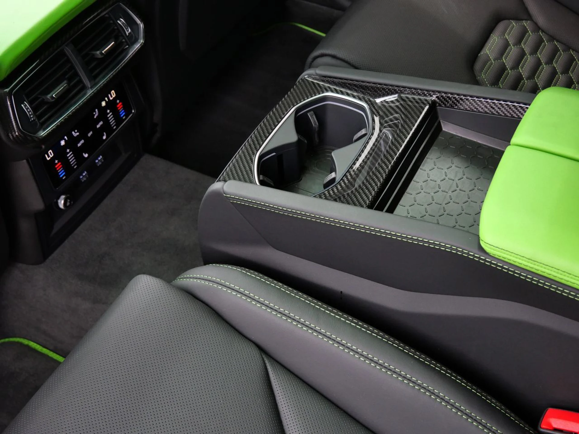 mph029_3104814679_6e7d068677e8119e9e4c92b67ec821a6x_22f1390d20